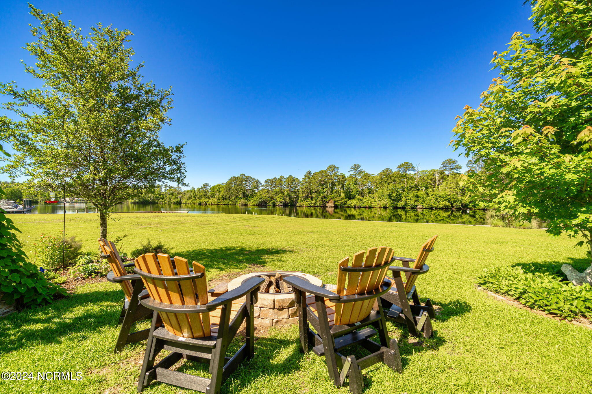 125 Shoreview Drive