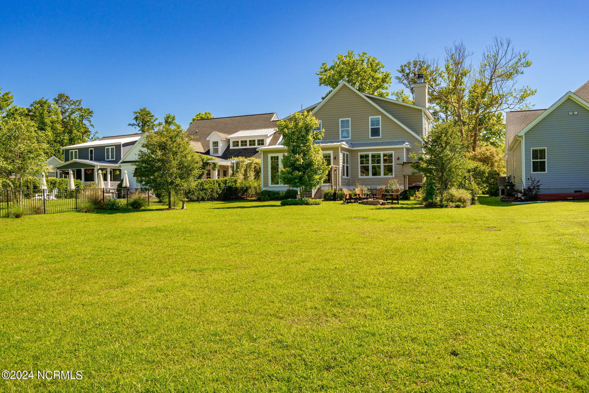 125 Shoreview Drive
