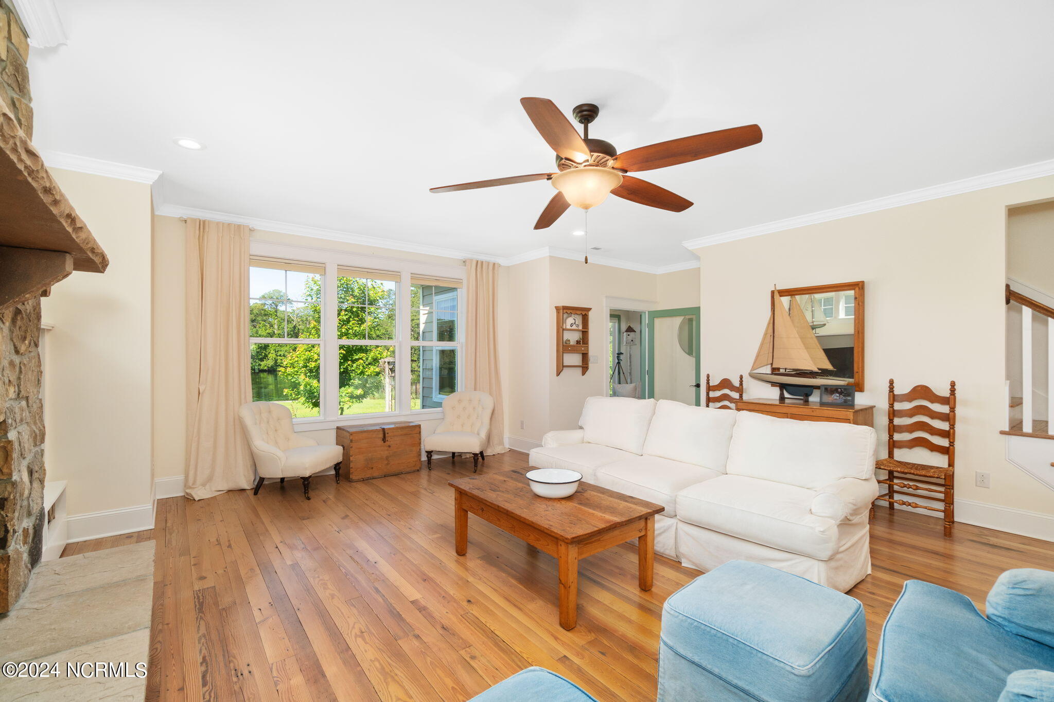 125 Shoreview Drive