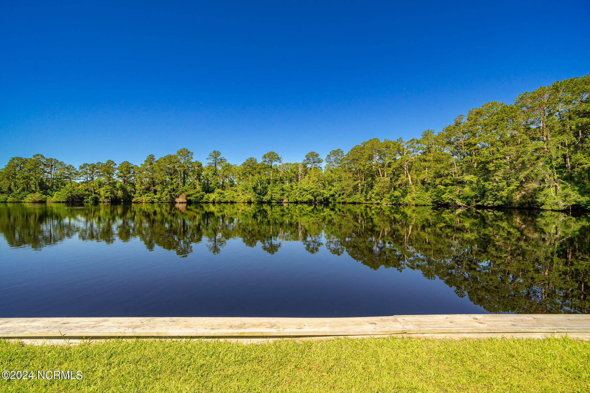 125 Shoreview Drive