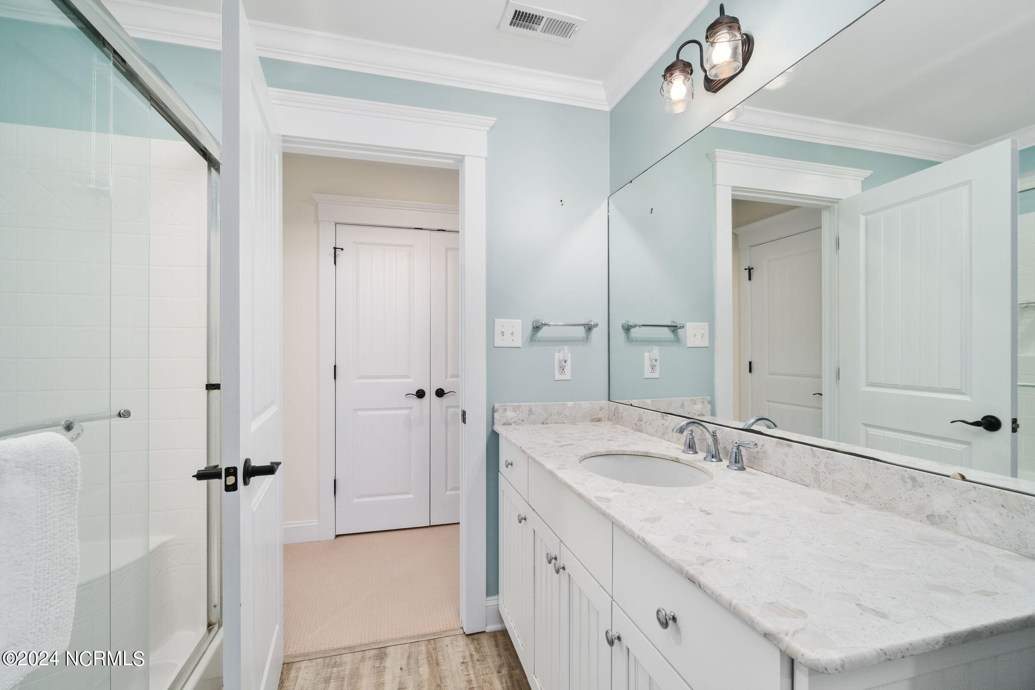 125 Shoreview Drive