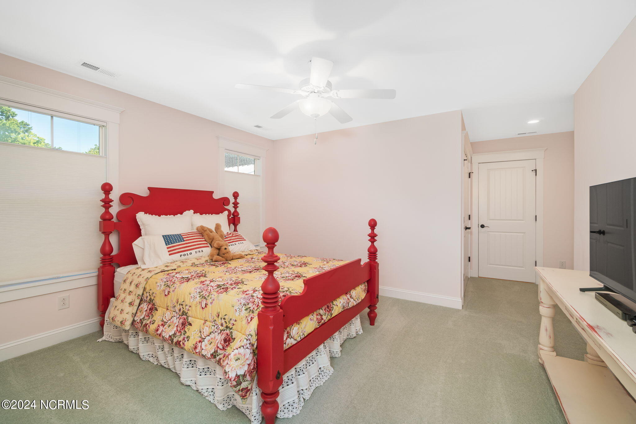 125 Shoreview Drive