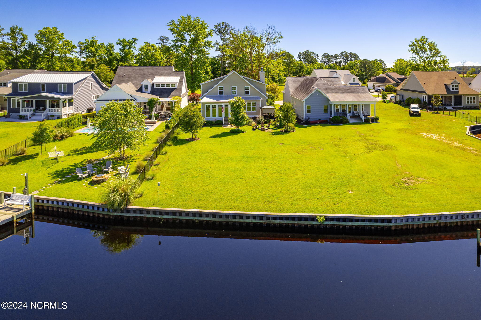 125 Shoreview Drive