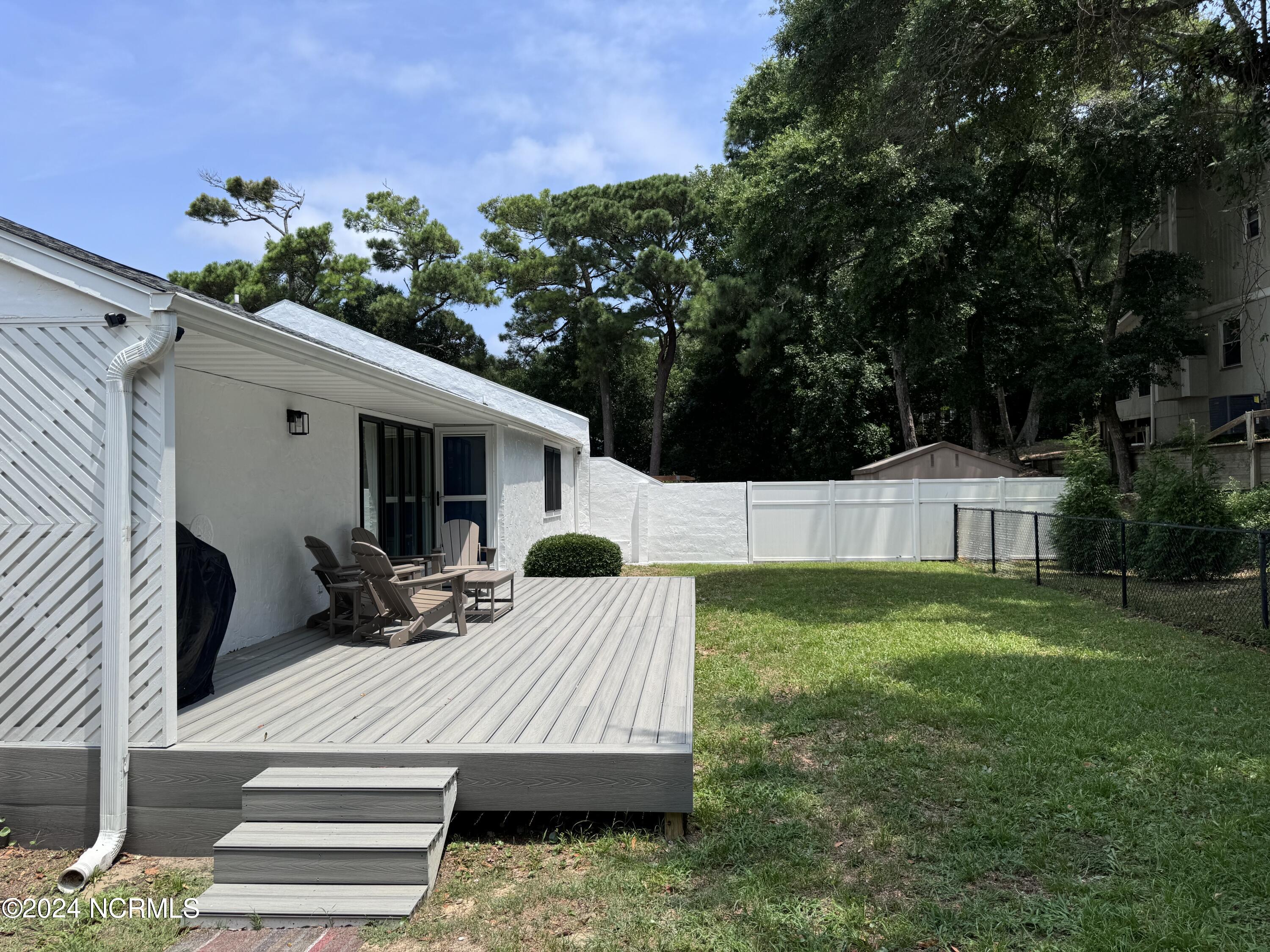 207 Hoop Pole Creek Drive