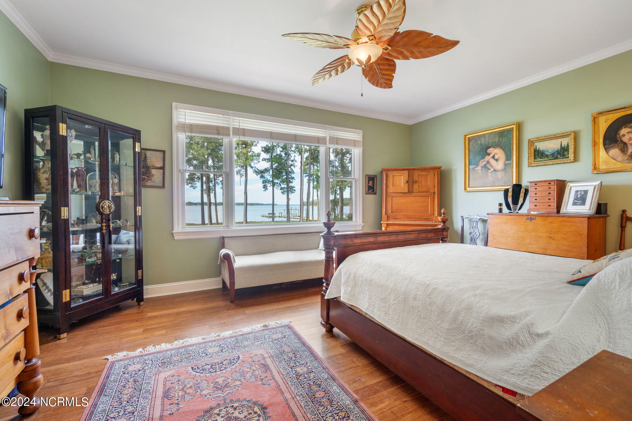 300 Carraway Mcintyre Lane