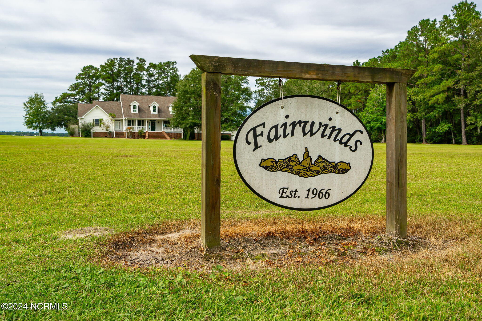 300 Carraway Mcintyre Lane