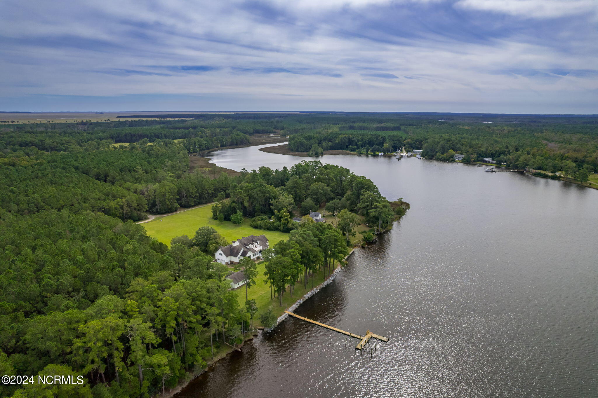 300 Carraway Mcintyre Lane
