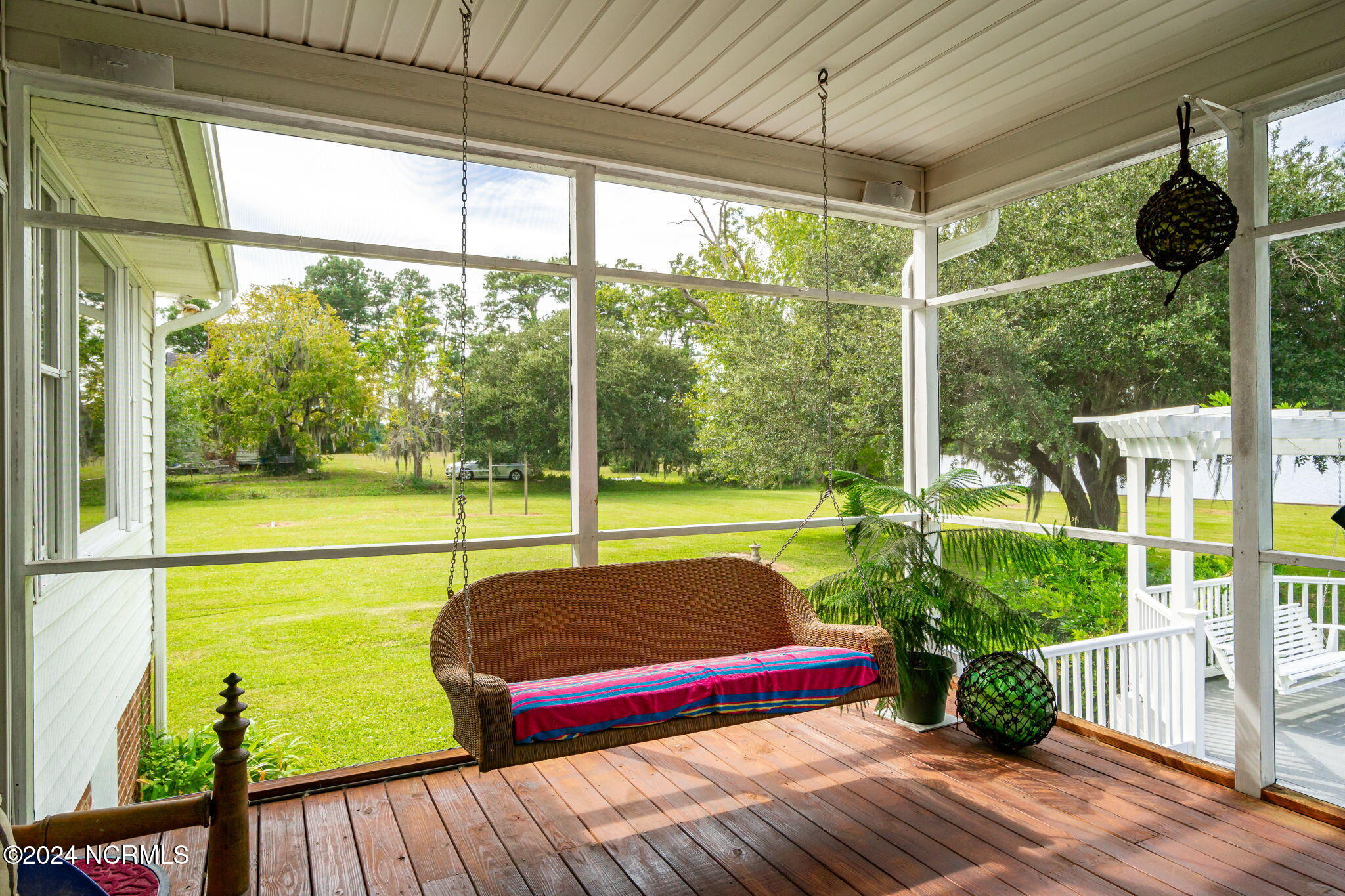 300 Carraway Mcintyre Lane