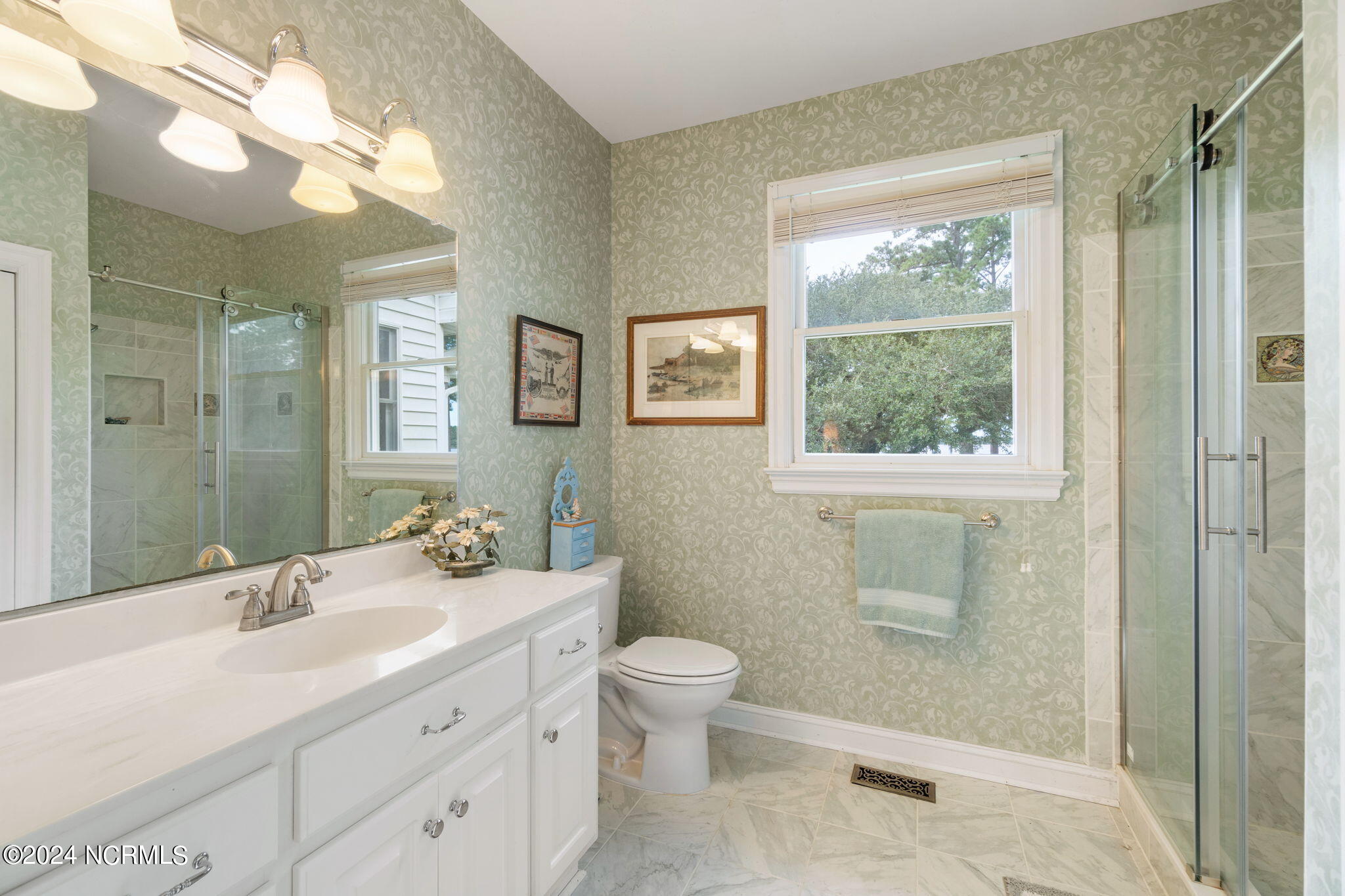 300 Carraway Mcintyre Lane