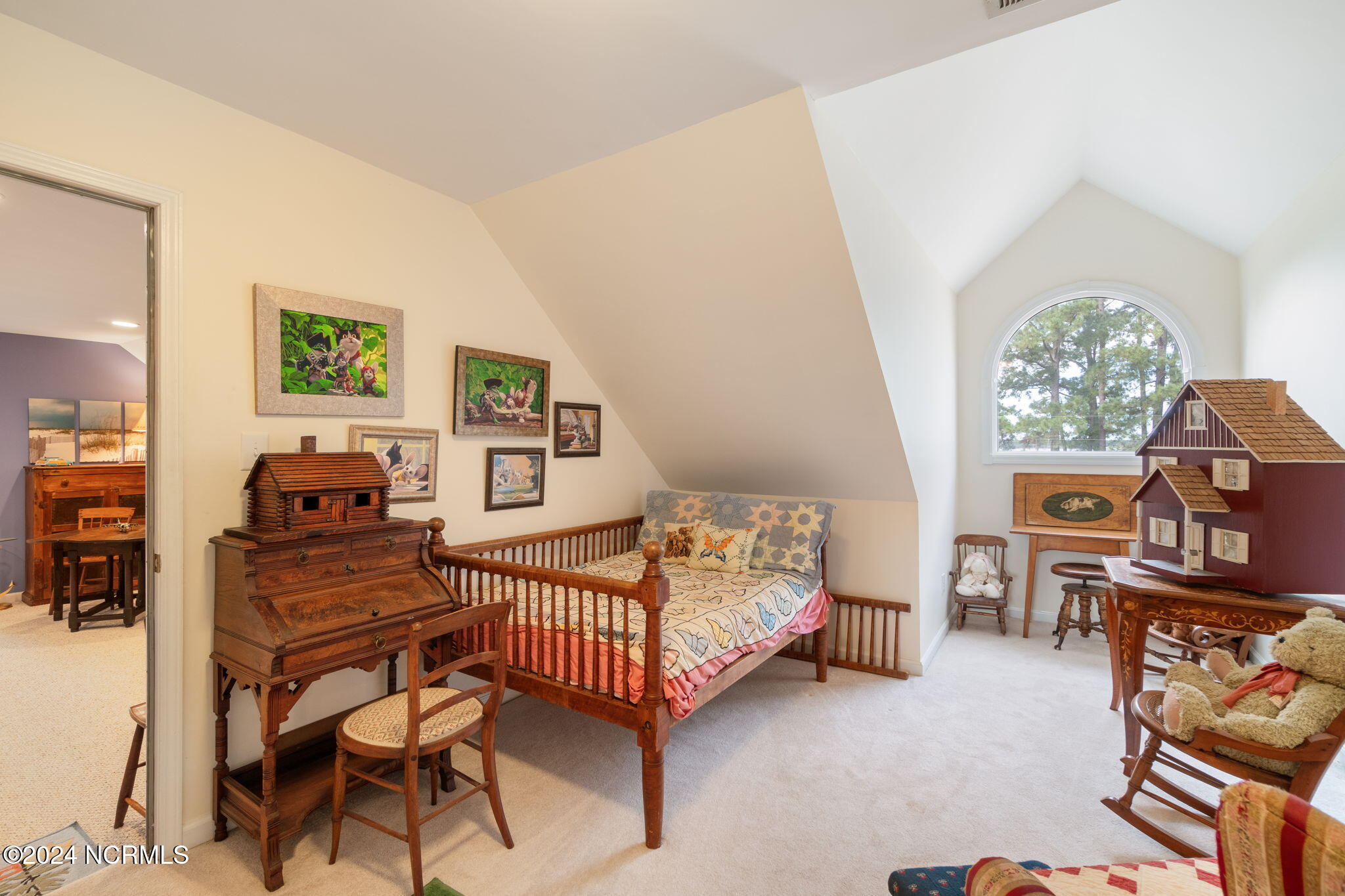 300 Carraway Mcintyre Lane