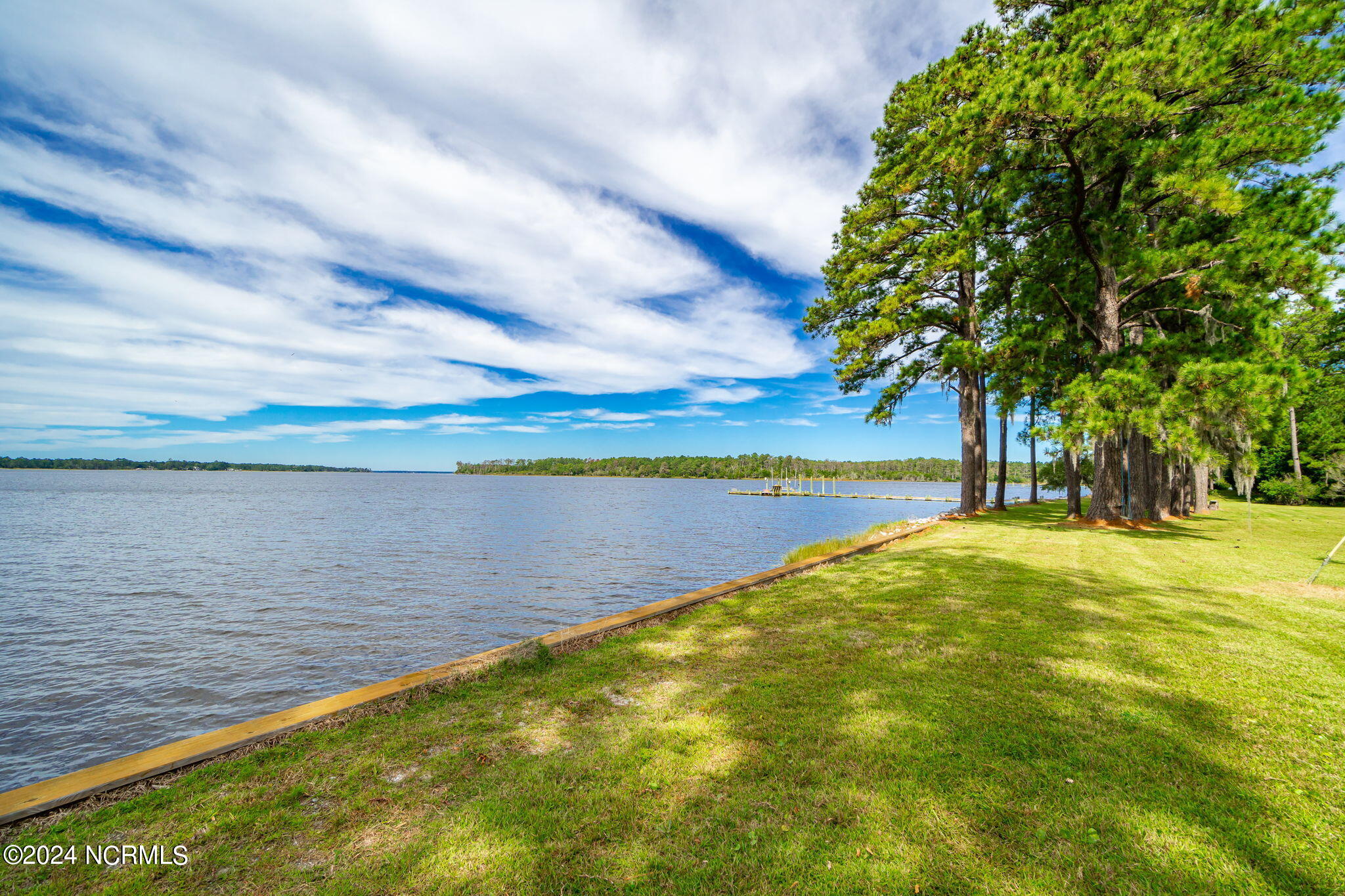 300 Carraway Mcintyre Lane