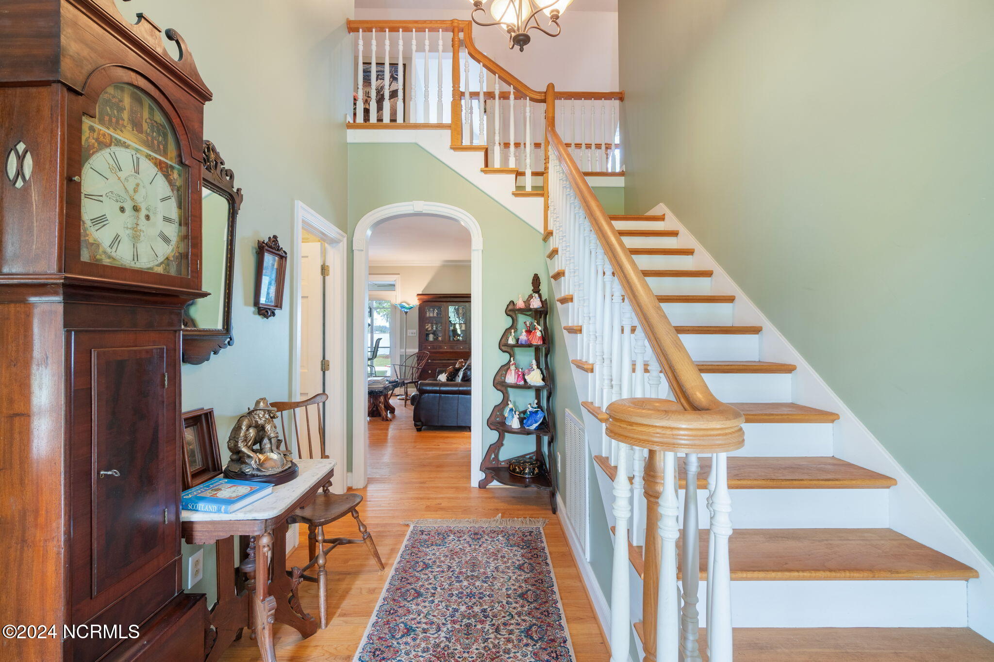 300 Carraway Mcintyre Lane