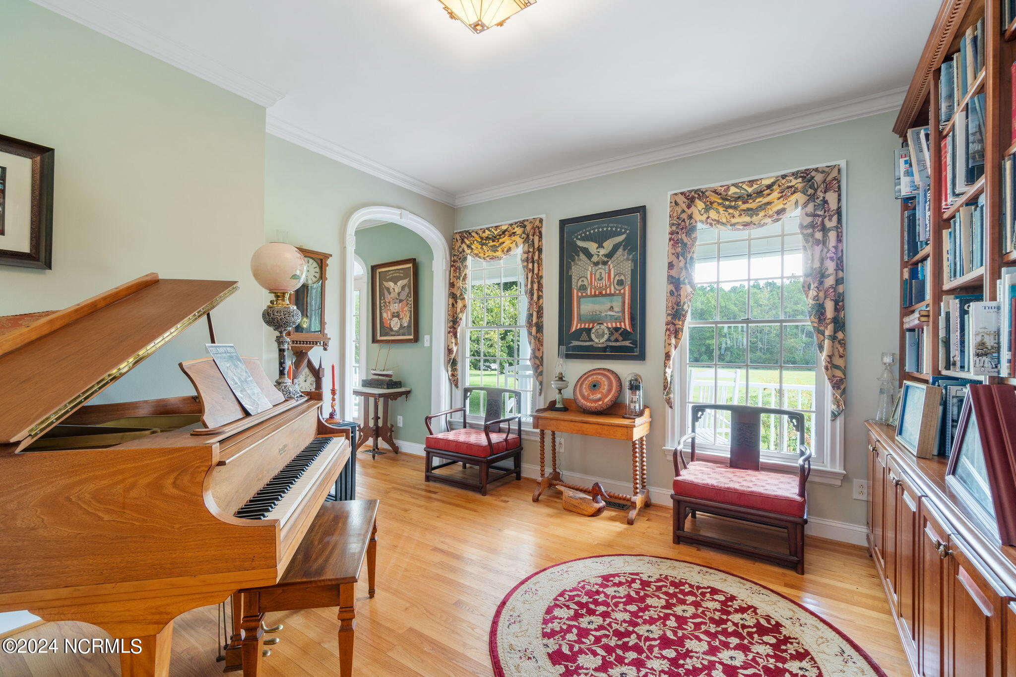 300 Carraway Mcintyre Lane