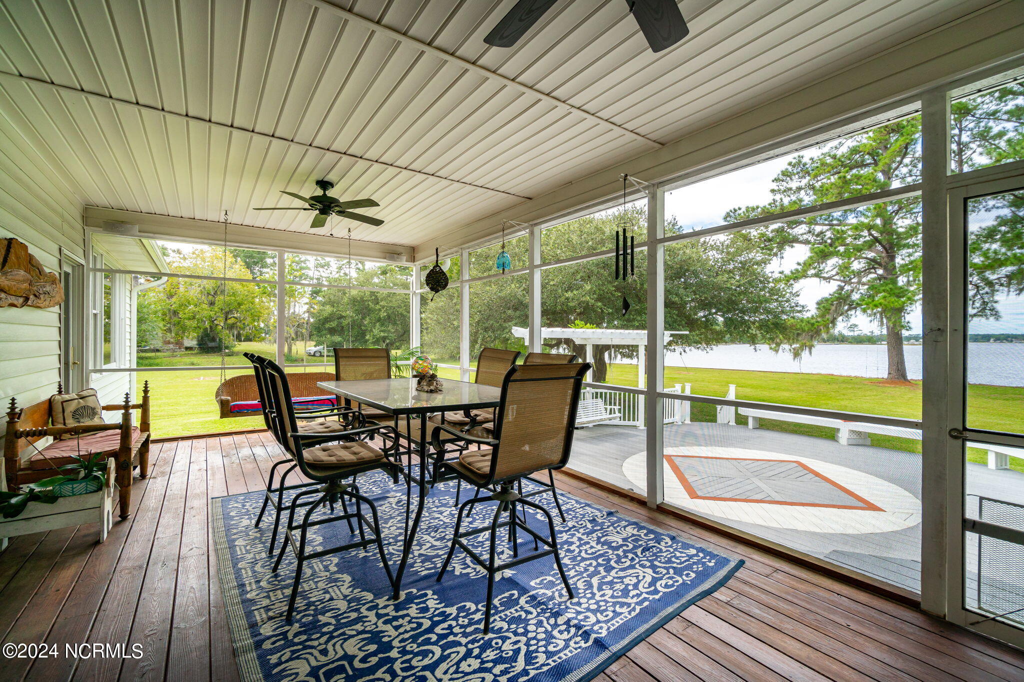 300 Carraway Mcintyre Lane
