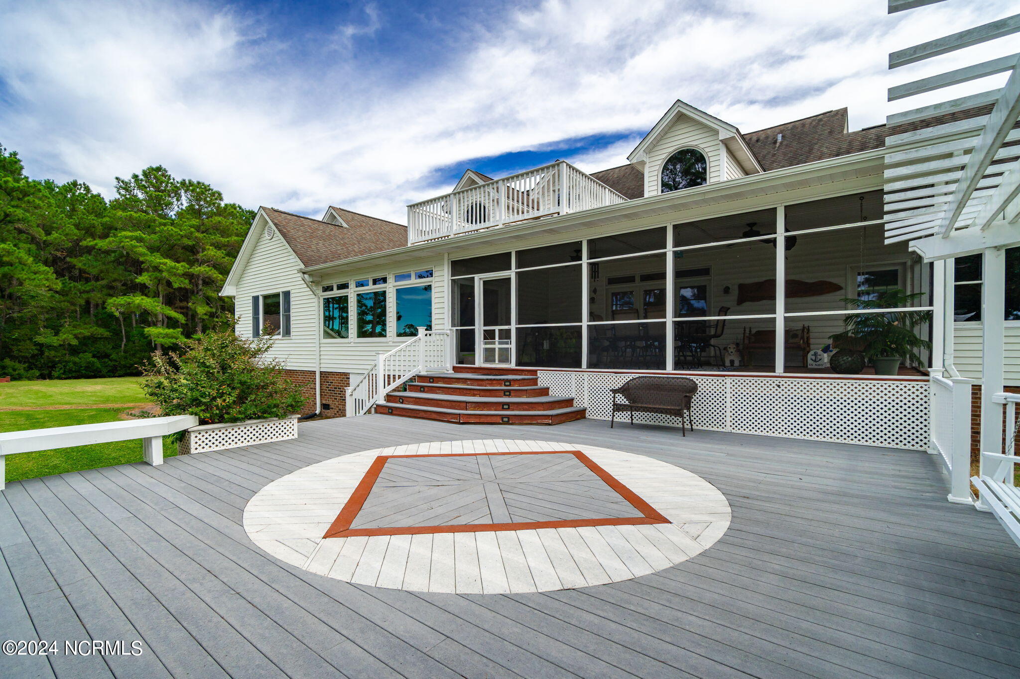 300 Carraway Mcintyre Lane