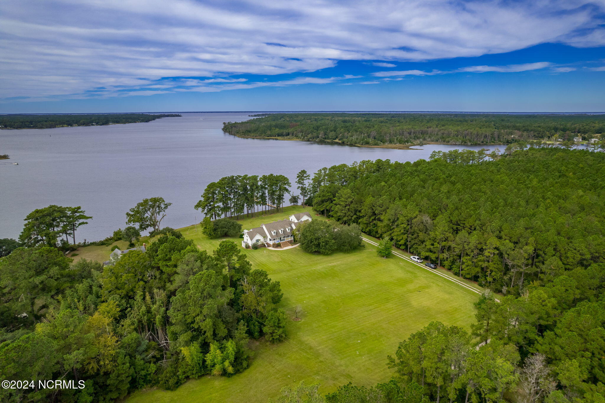 300 Carraway Mcintyre Lane