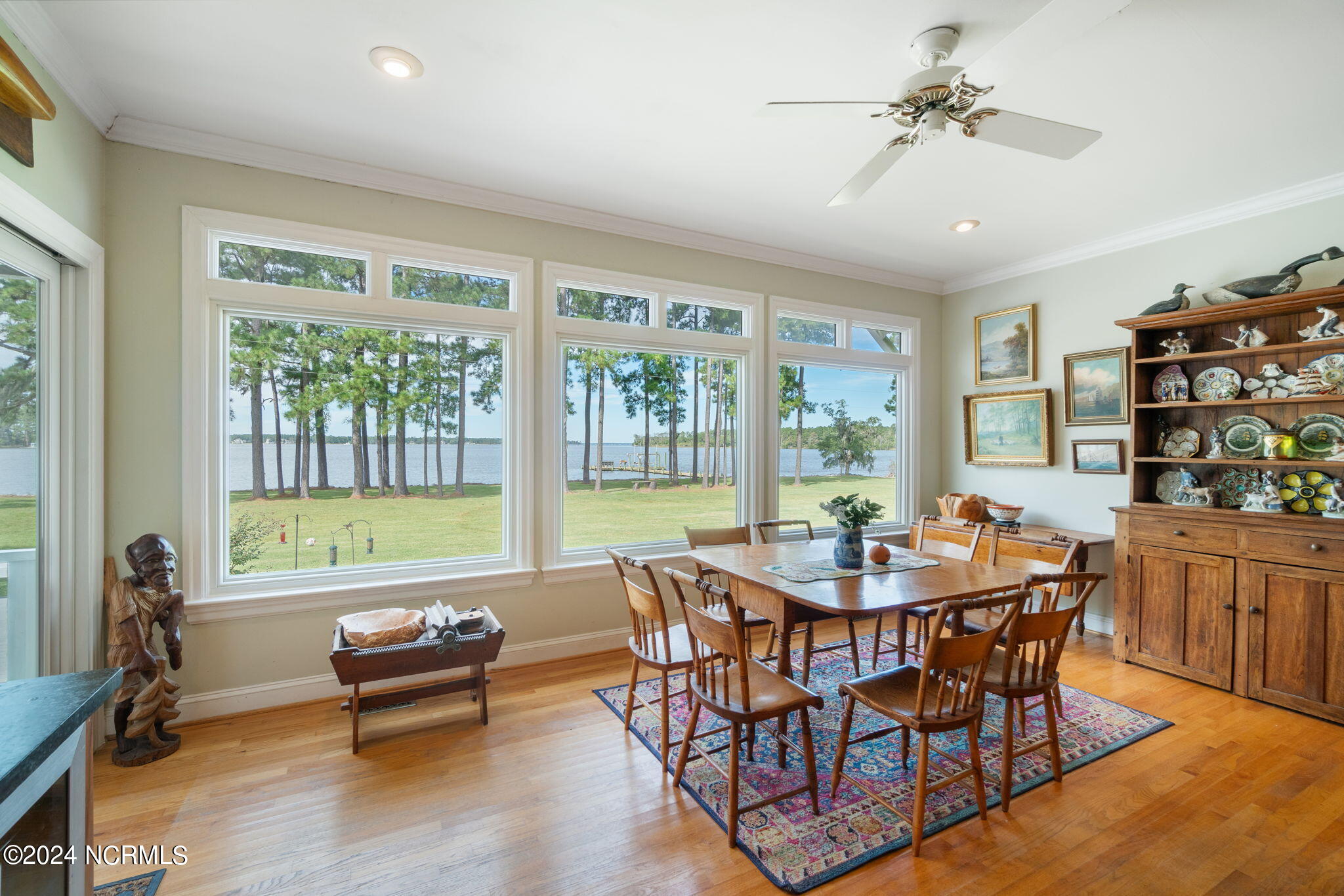 300 Carraway Mcintyre Lane