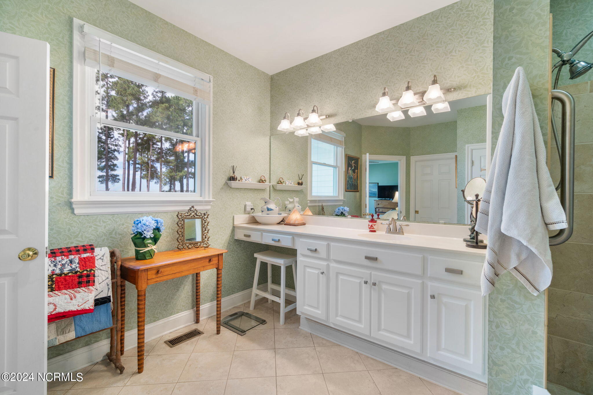 300 Carraway Mcintyre Lane