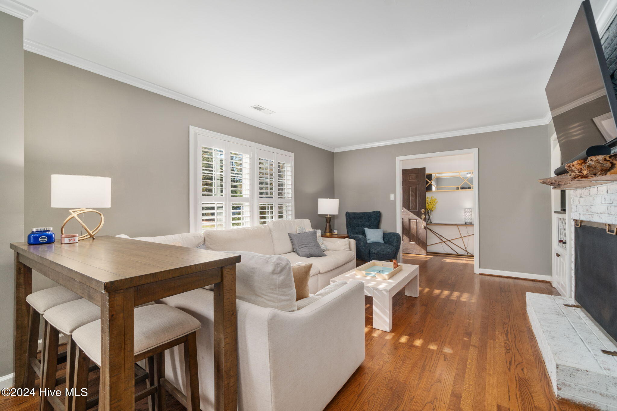 400 Fairway Drive