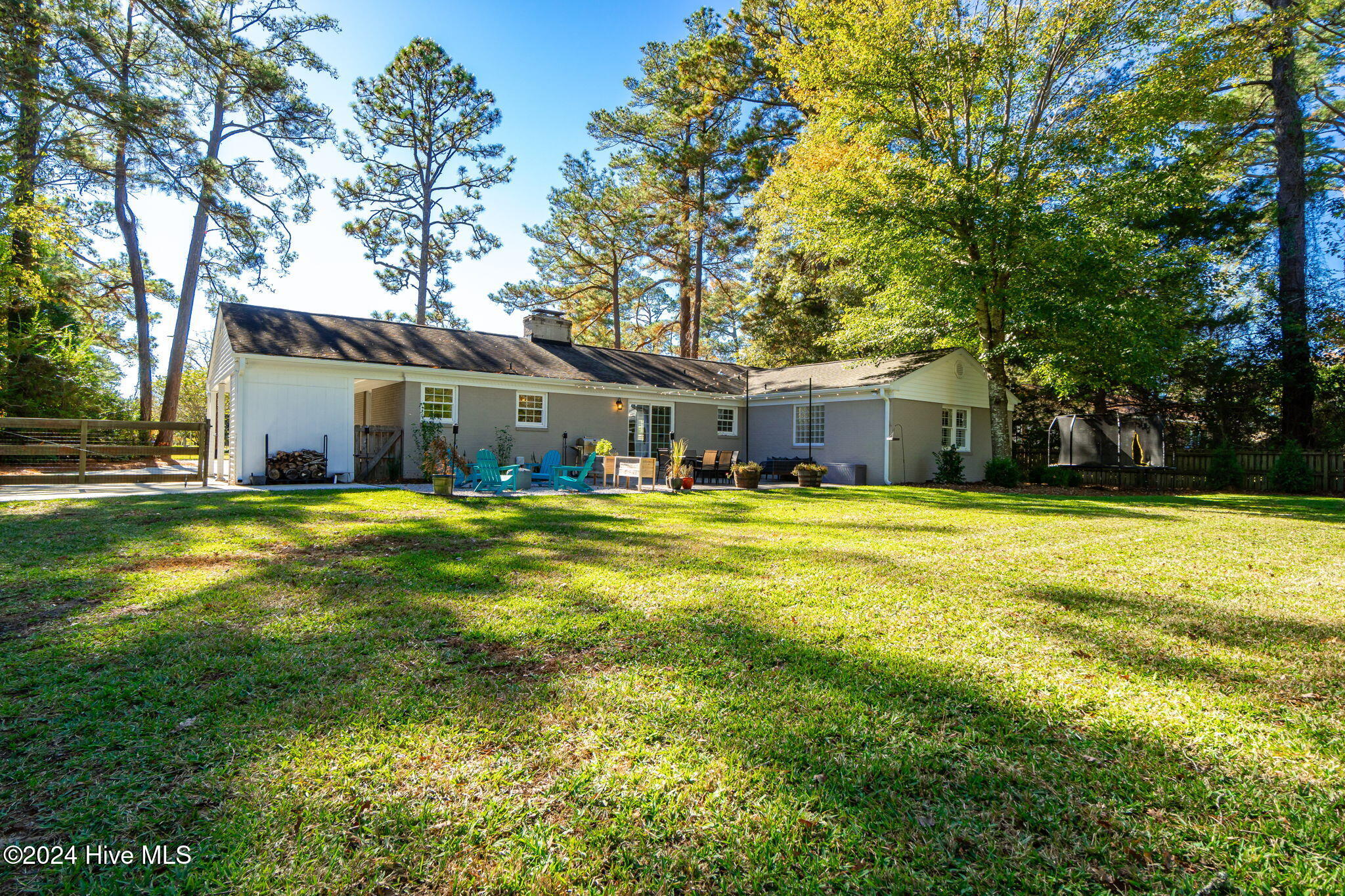 400 Fairway Drive