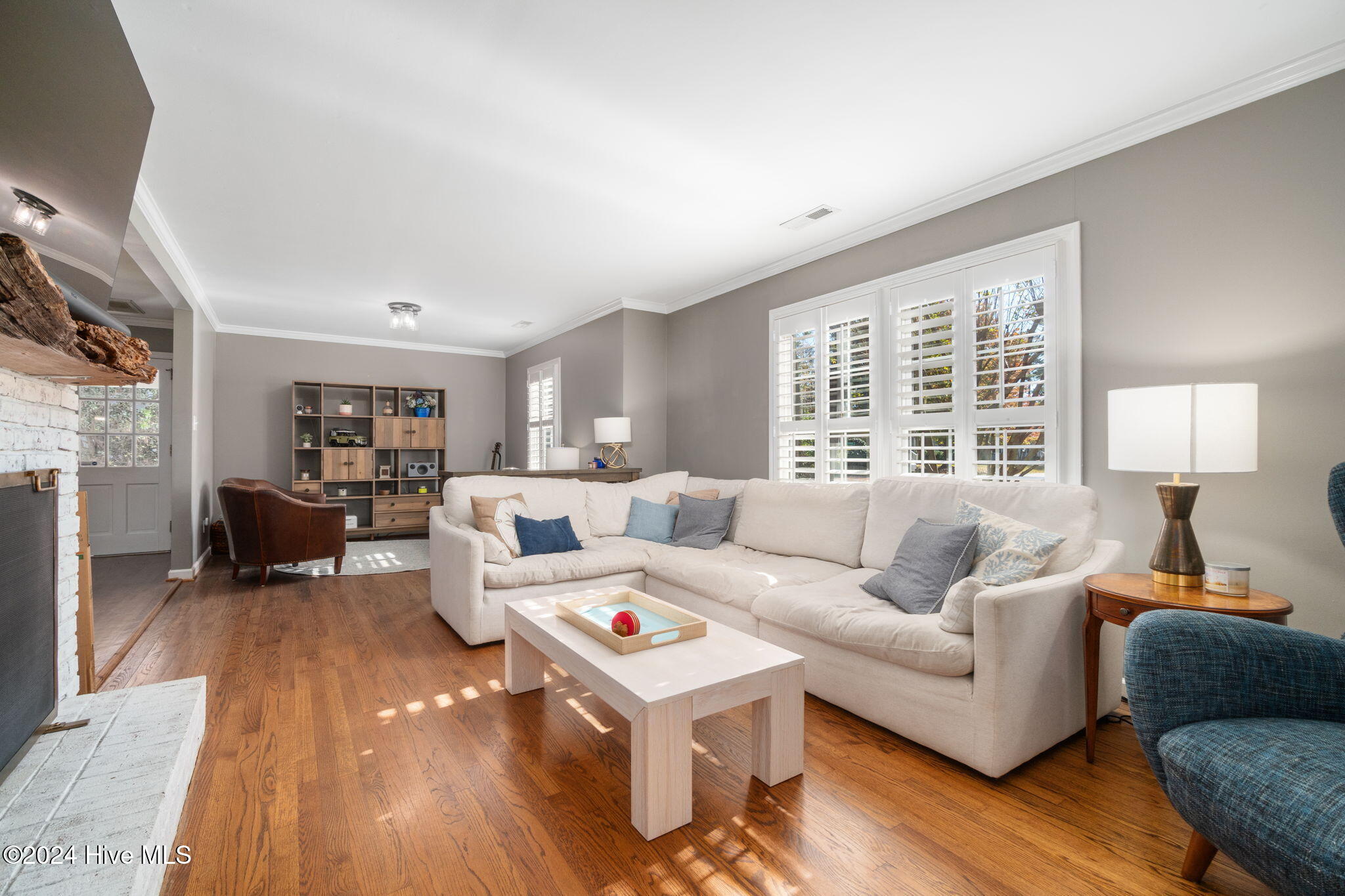 400 Fairway Drive