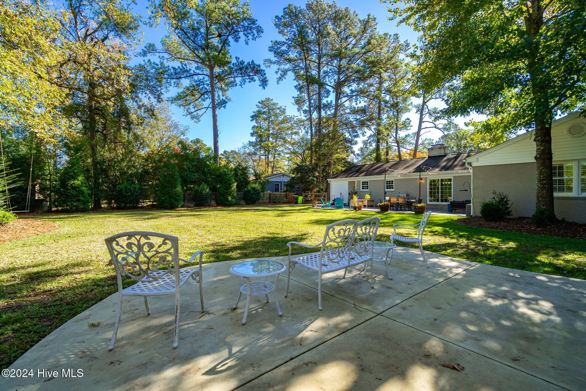 400 Fairway Drive