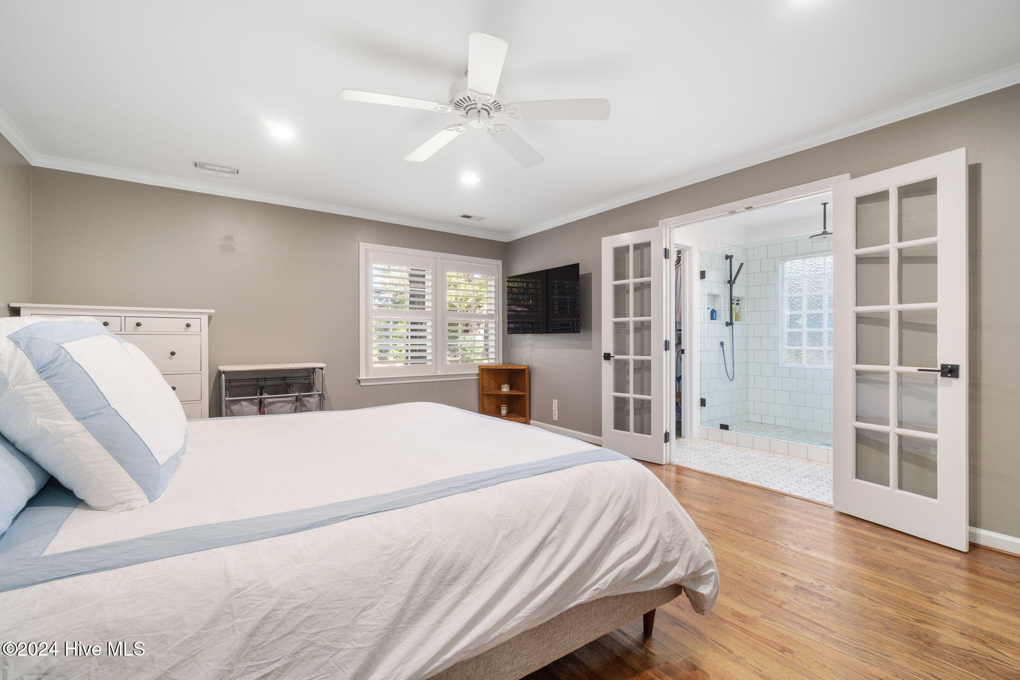 400 Fairway Drive