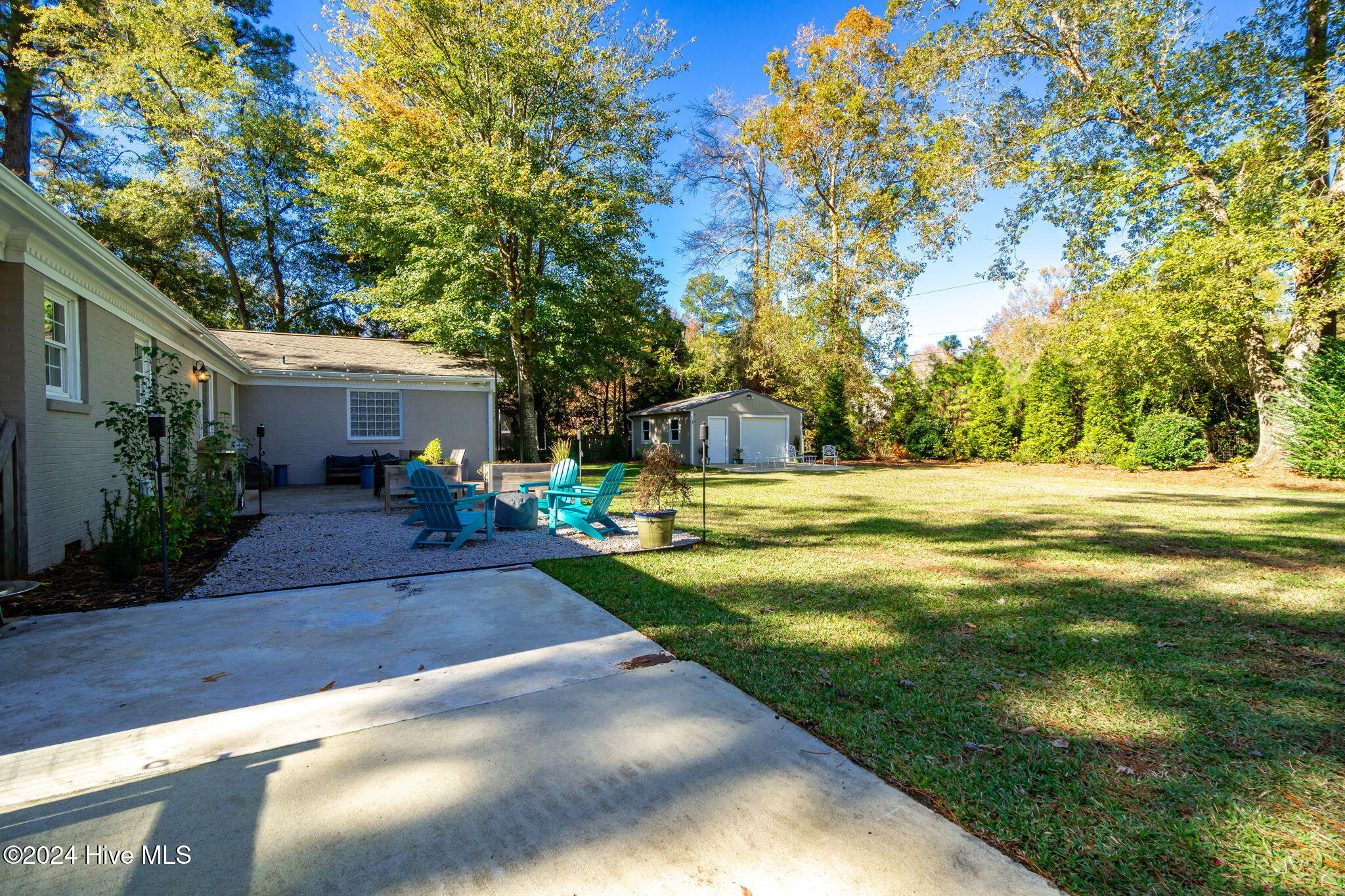 400 Fairway Drive