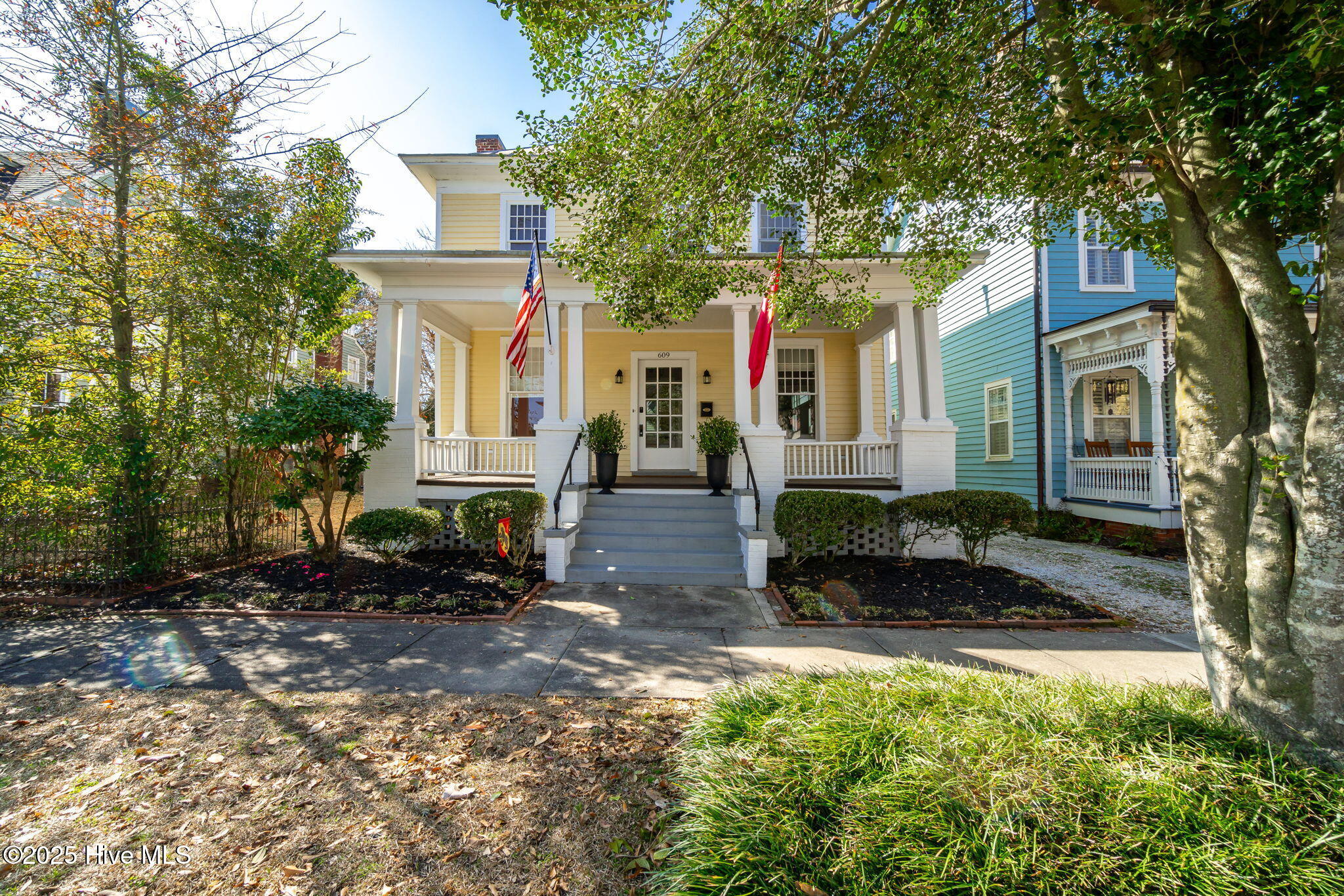 609 E Front Street