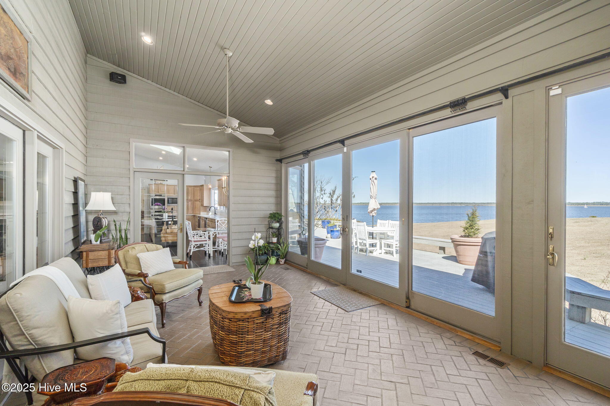 2902 Neuse River Drive