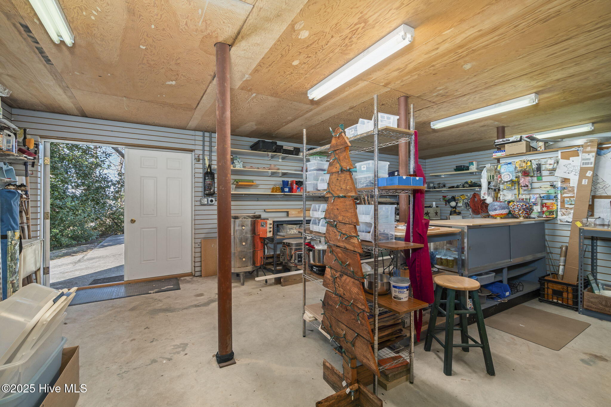 2902 Neuse River Drive