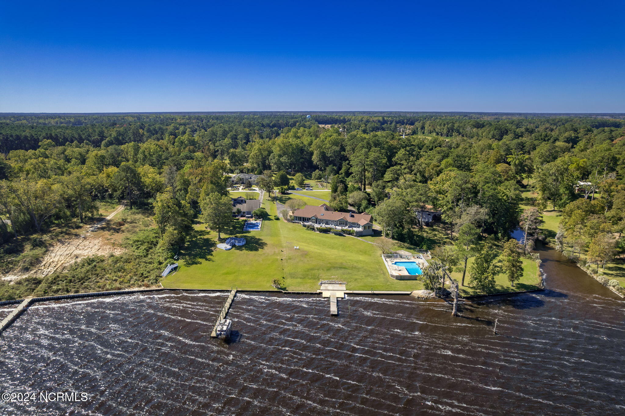 2902 Neuse River Drive