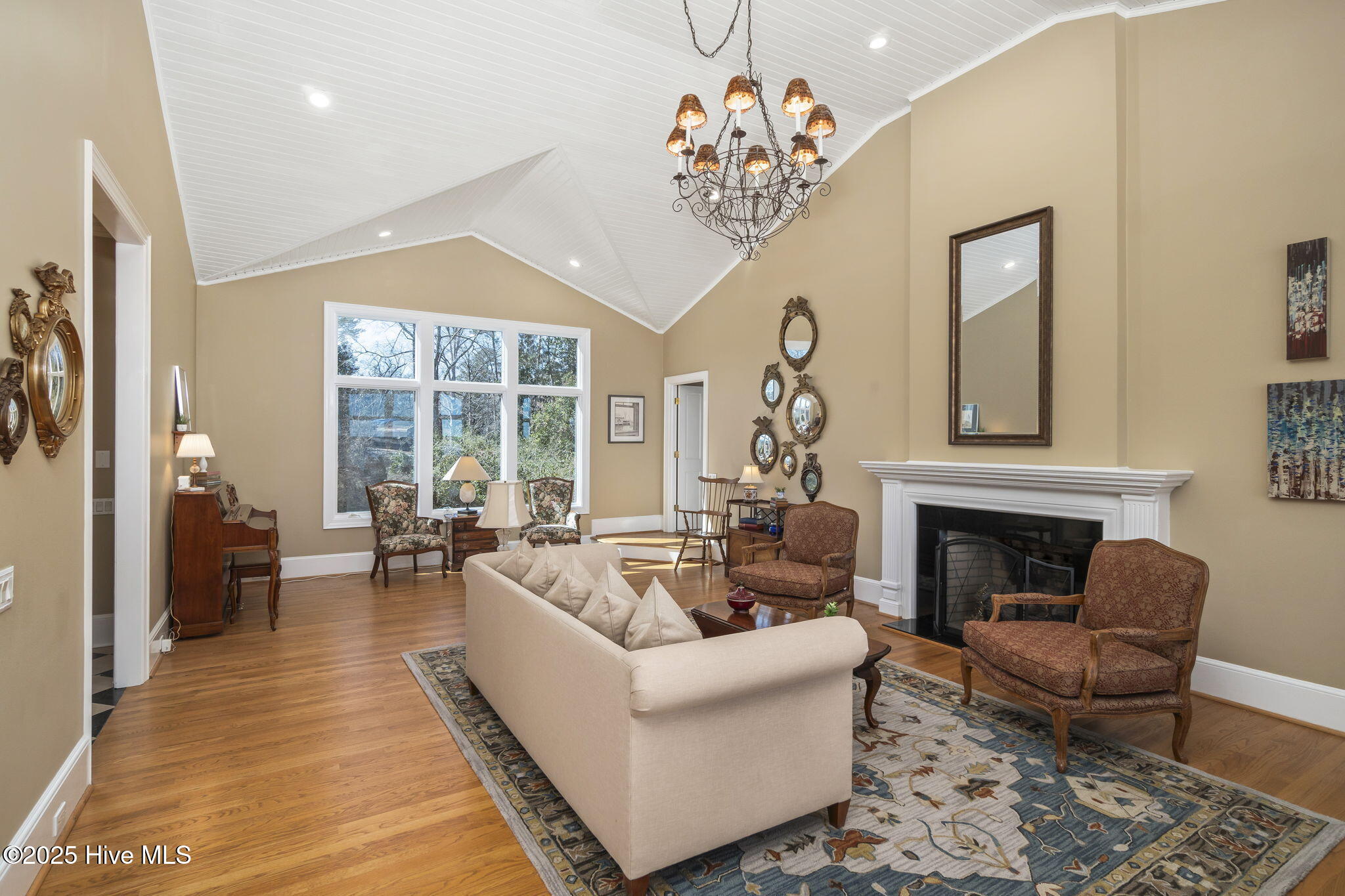 2902 Neuse River Drive