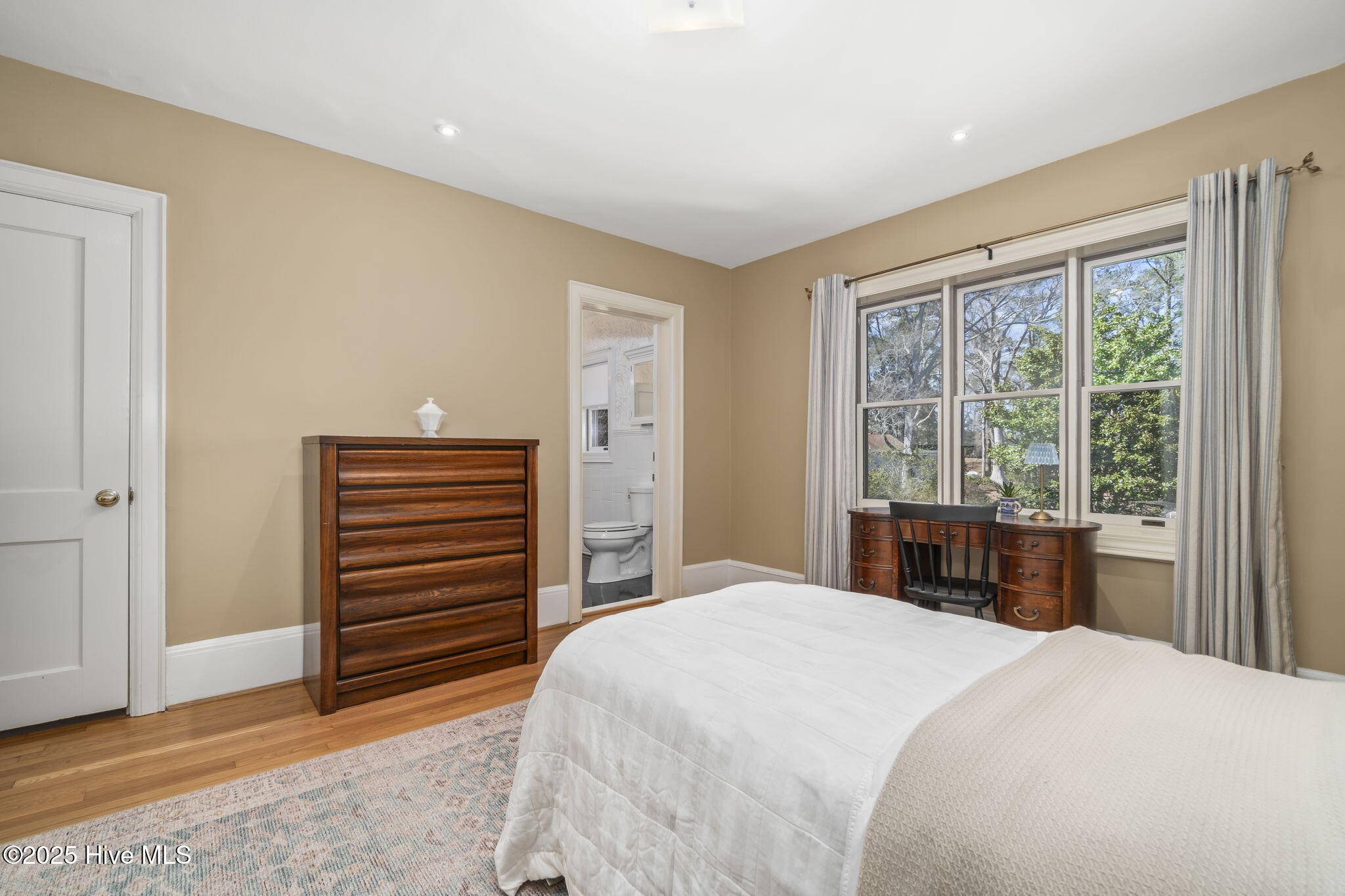 2902 Neuse River Drive