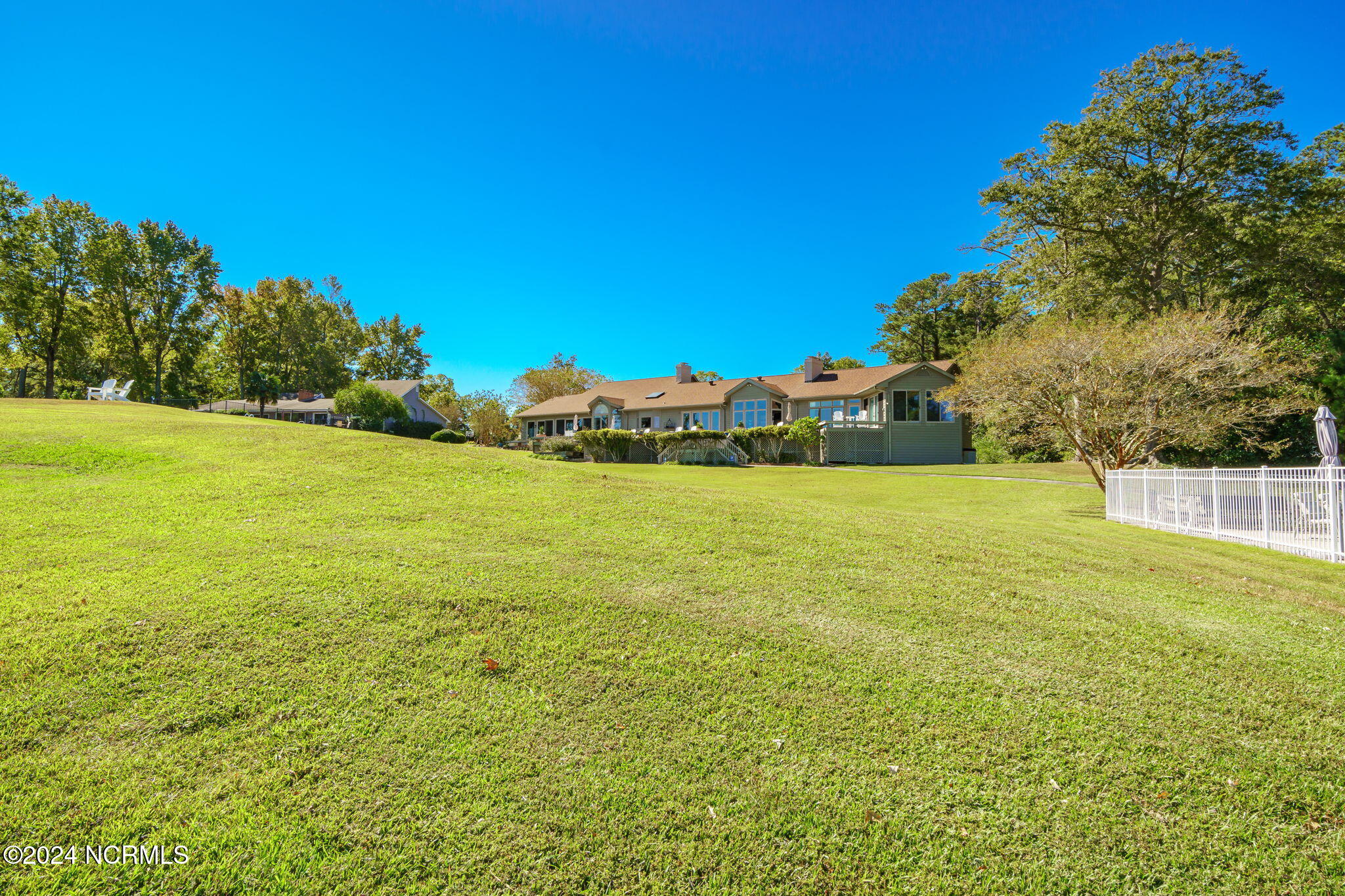 2902 Neuse River Drive