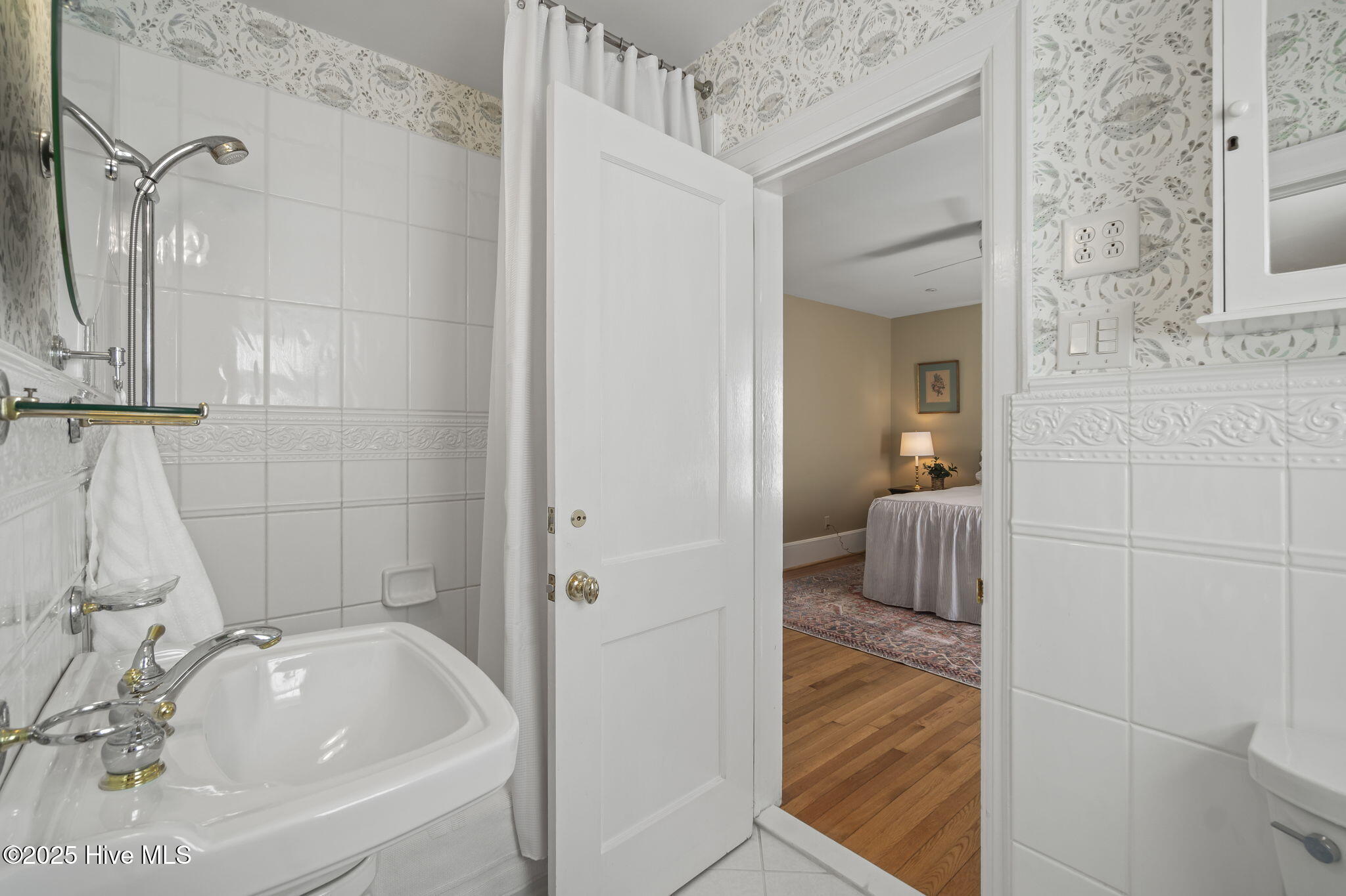 2902 Neuse River Drive