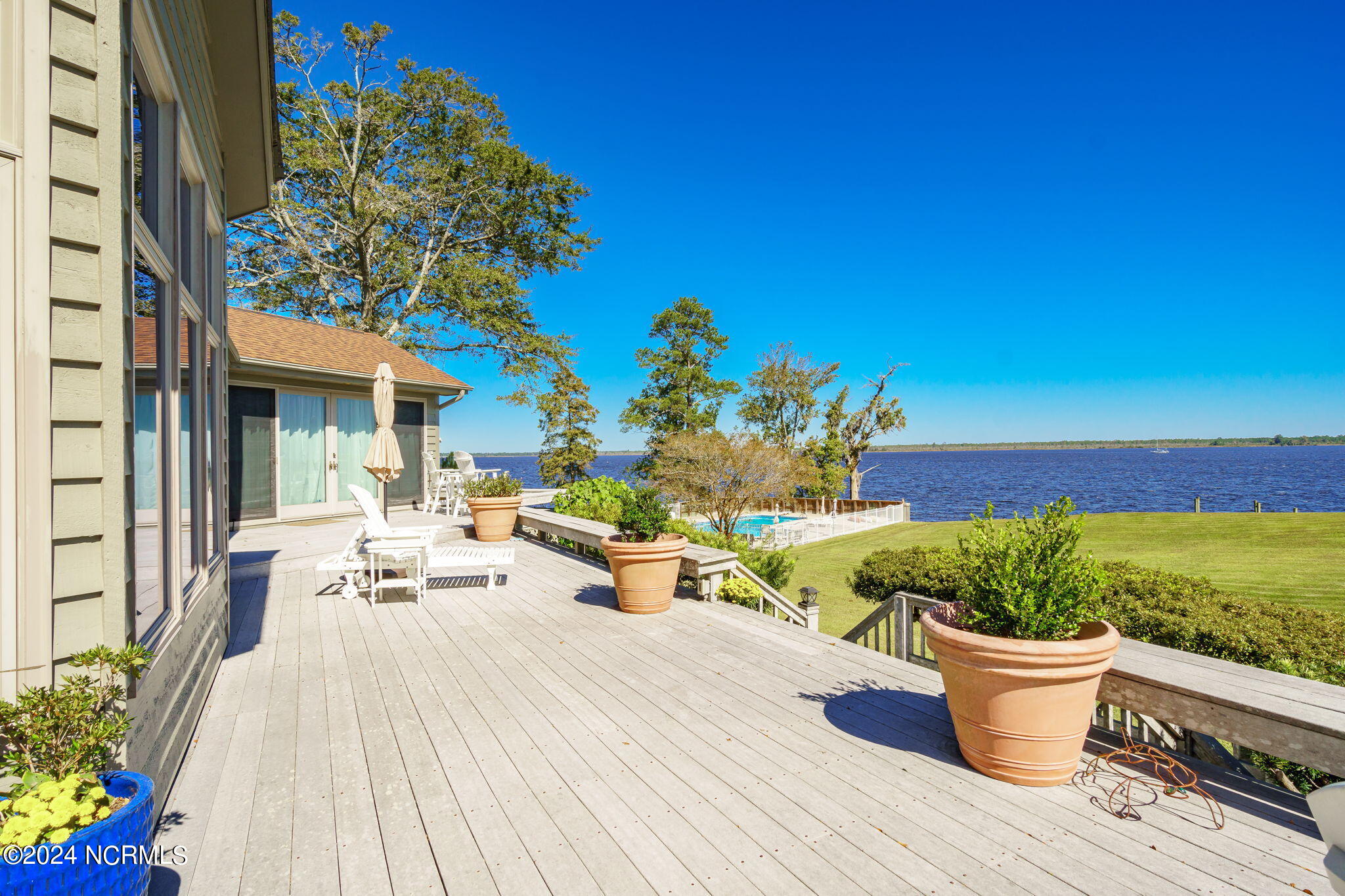 2902 Neuse River Drive