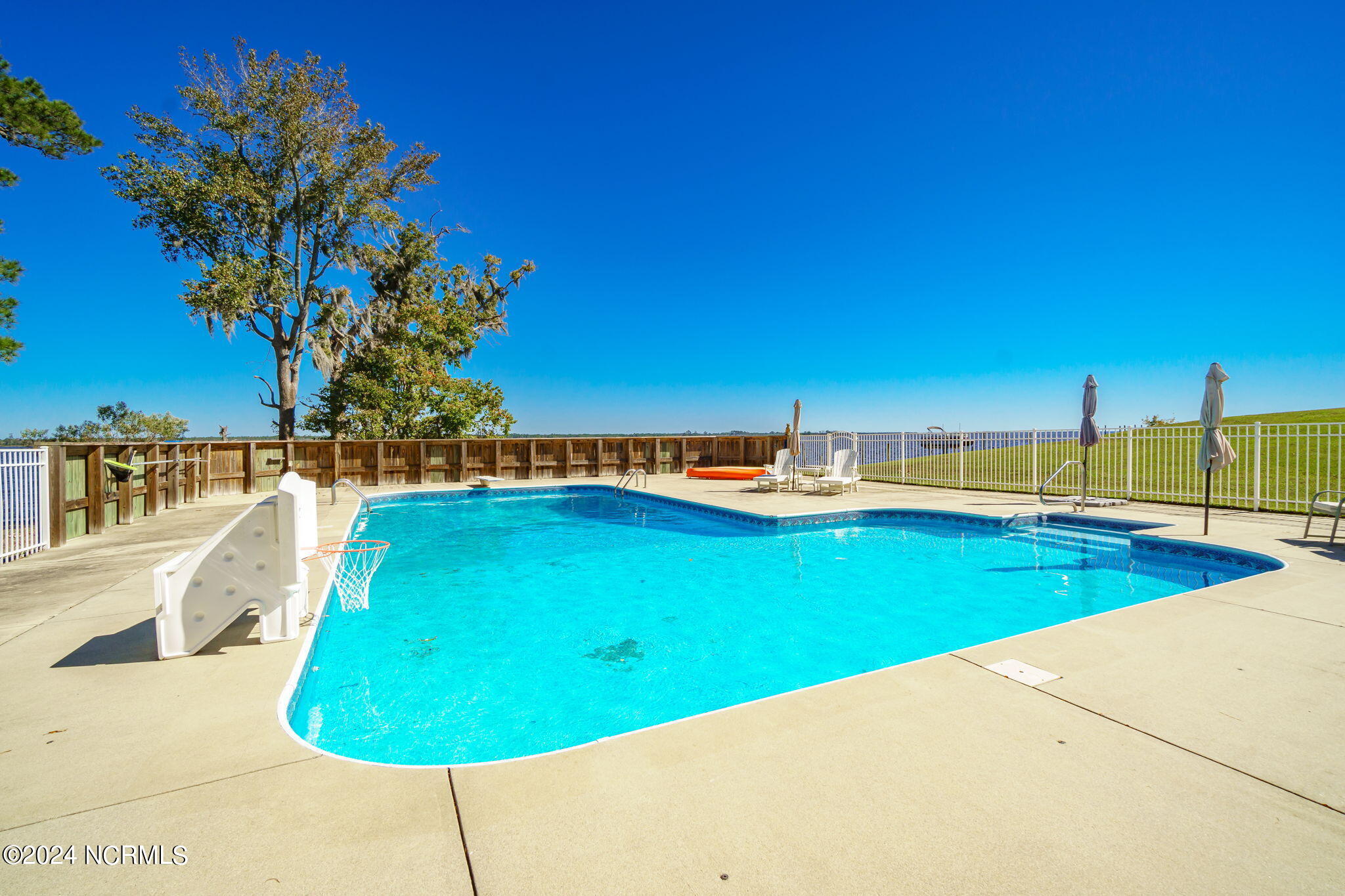 2902 Neuse River Drive