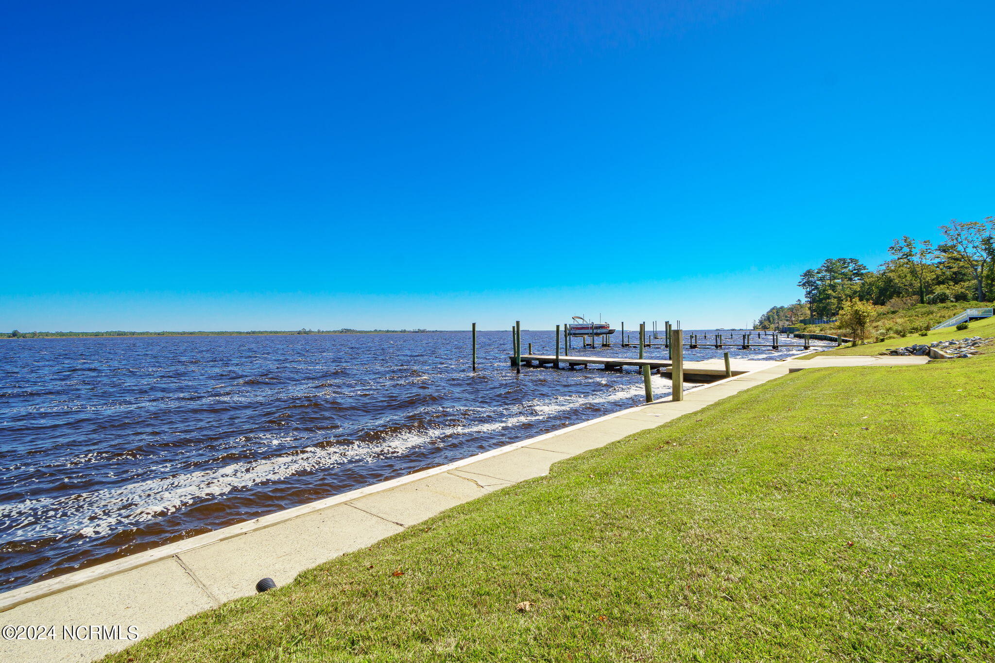 2902 Neuse River Drive