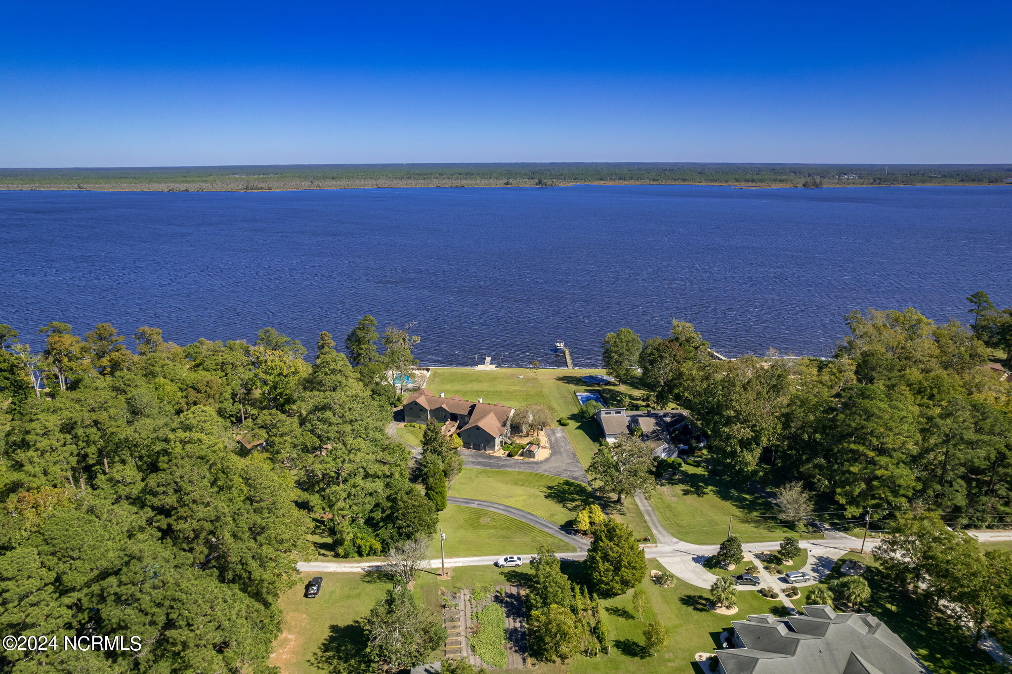 2902 Neuse River Drive