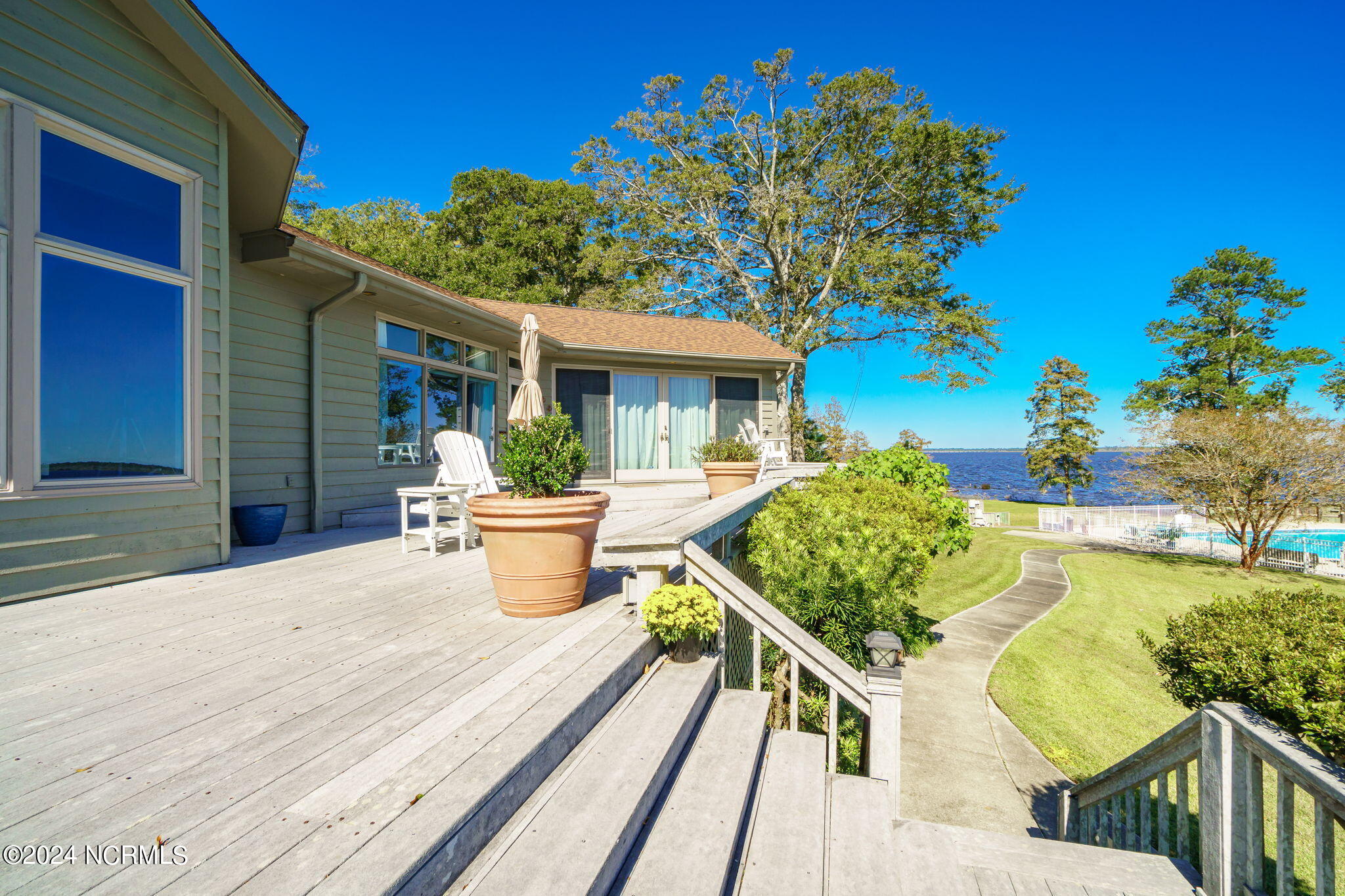 2902 Neuse River Drive