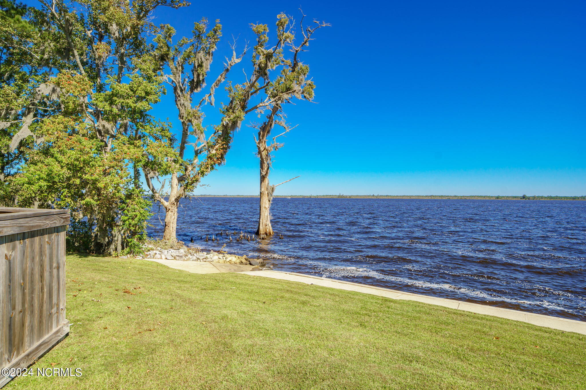 2902 Neuse River Drive