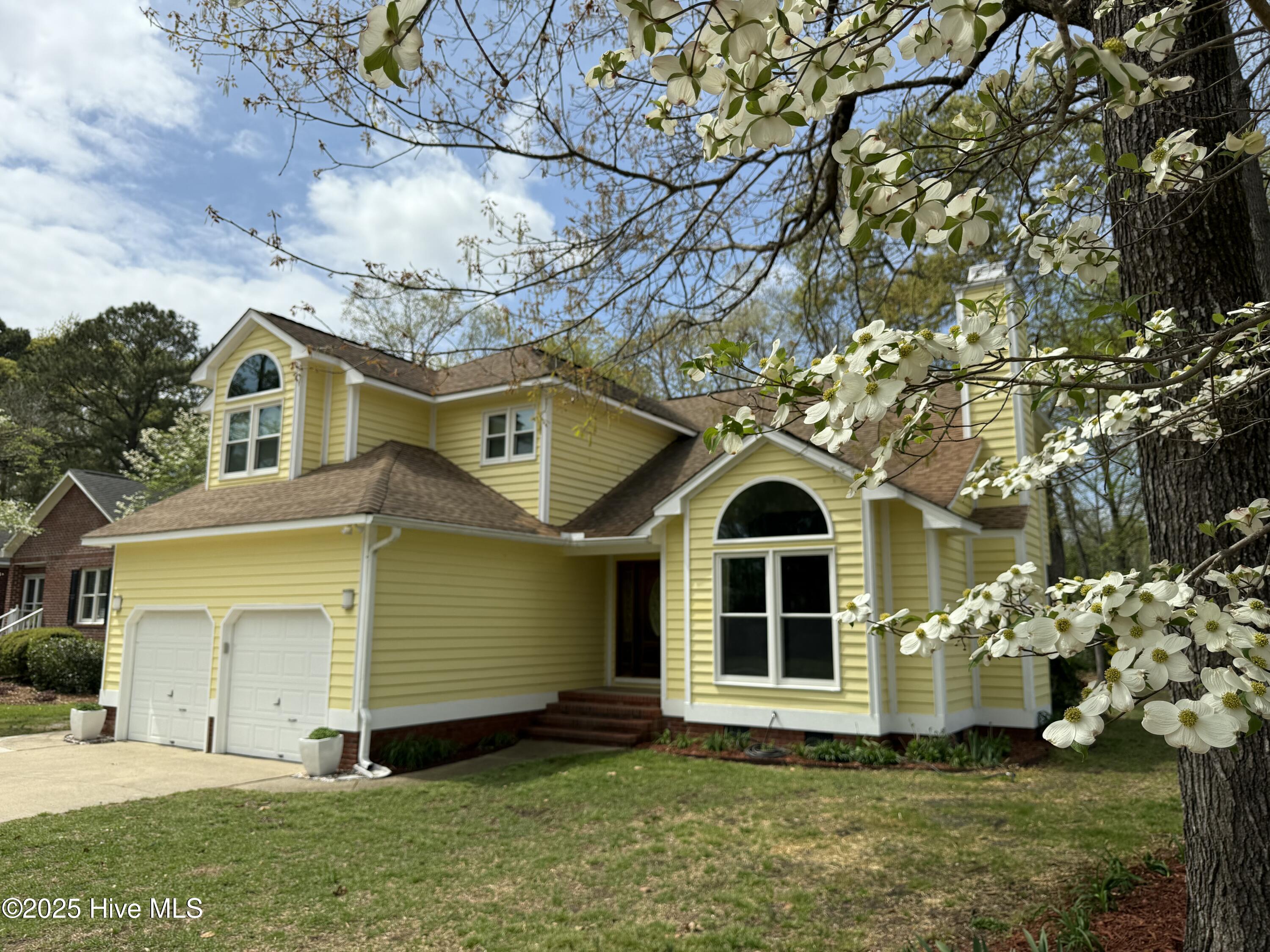 2314 Crestview Drive