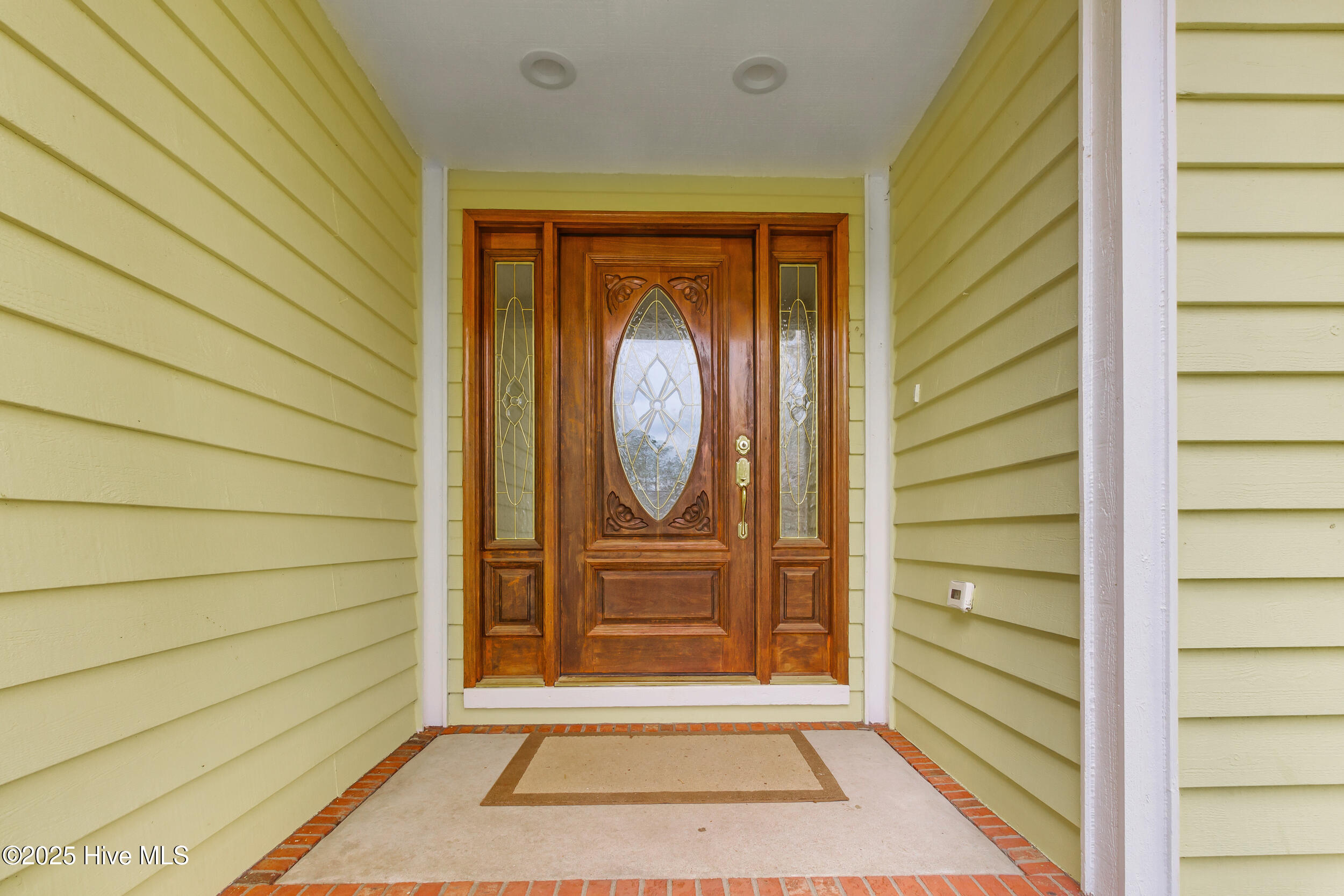 2314 Crestview Drive