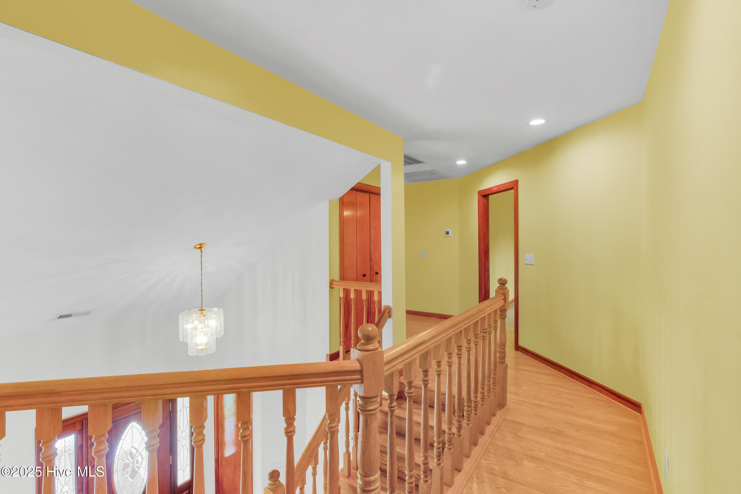 2314 Crestview Drive