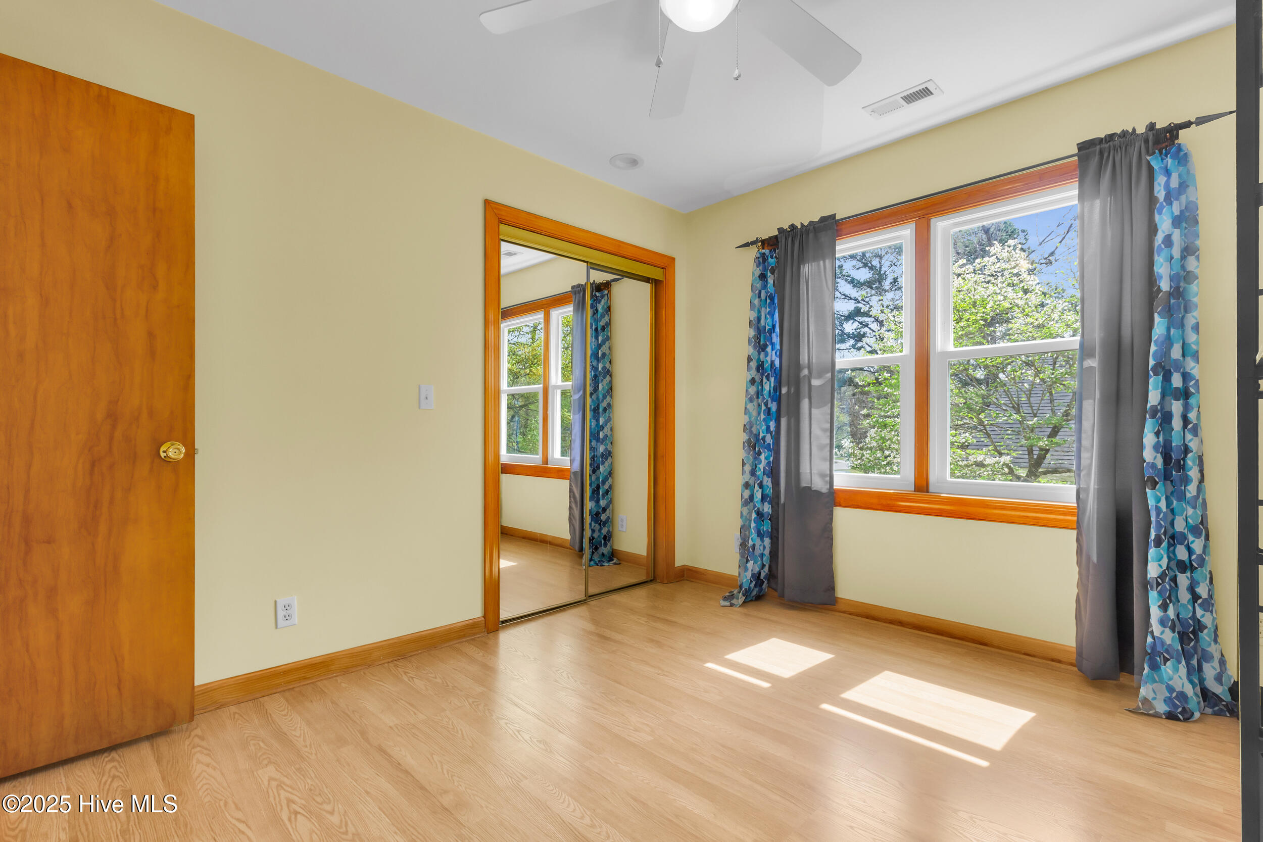 2314 Crestview Drive