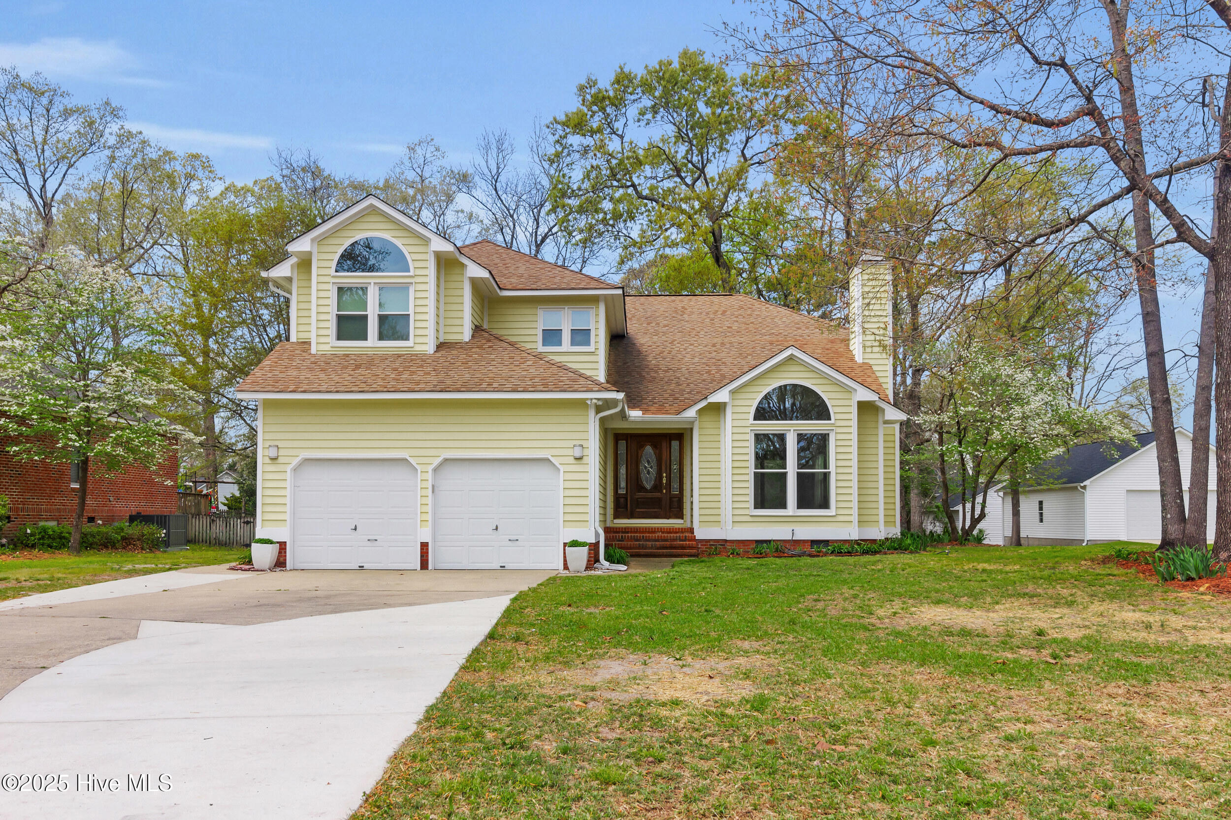 2314 Crestview Drive