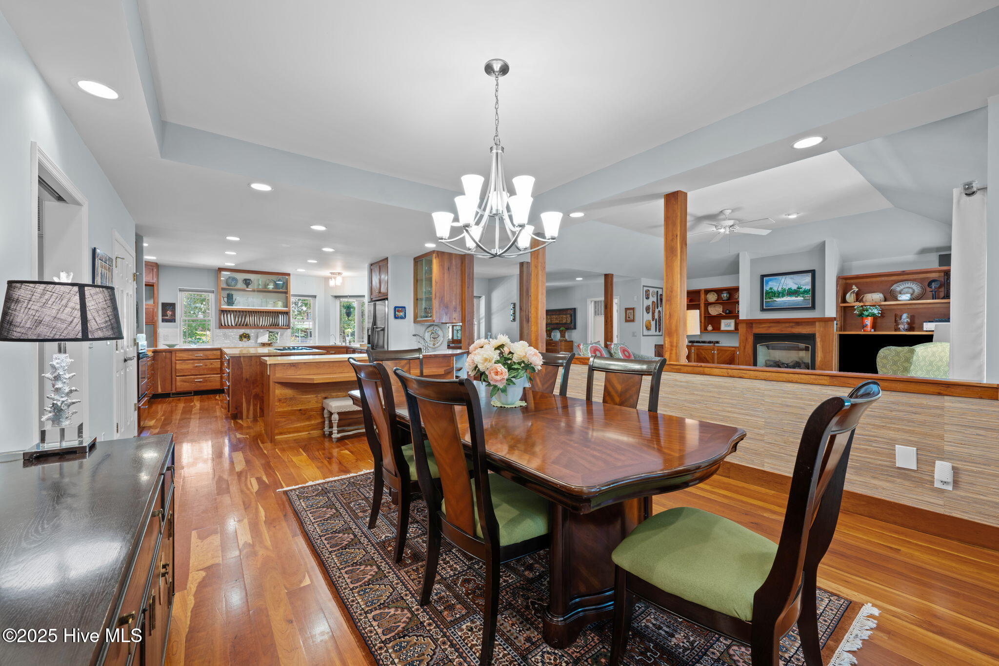 1875 Acorn Drive