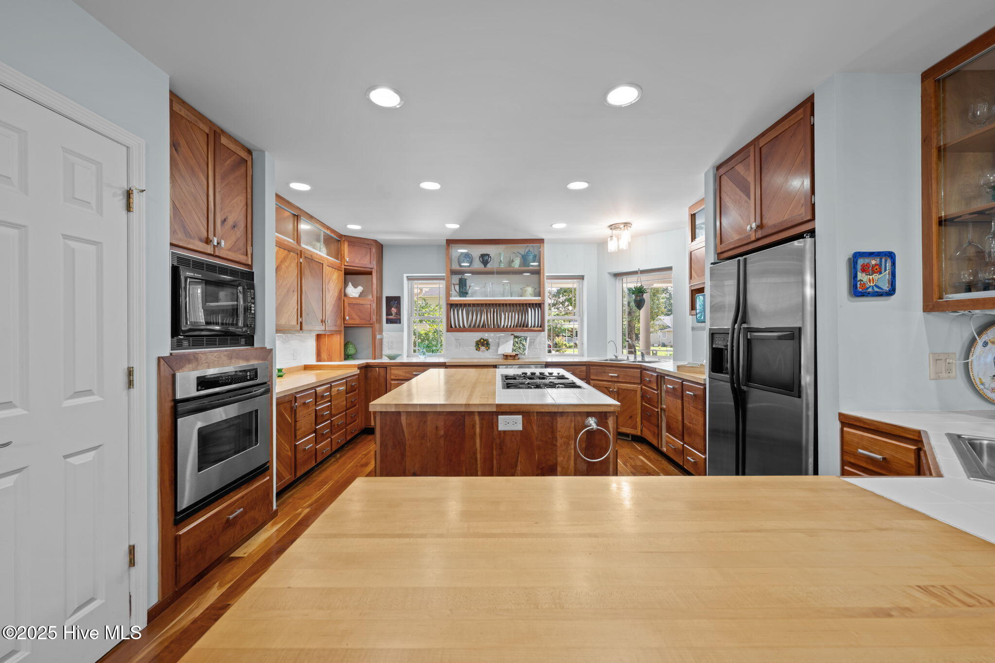 1875 Acorn Drive