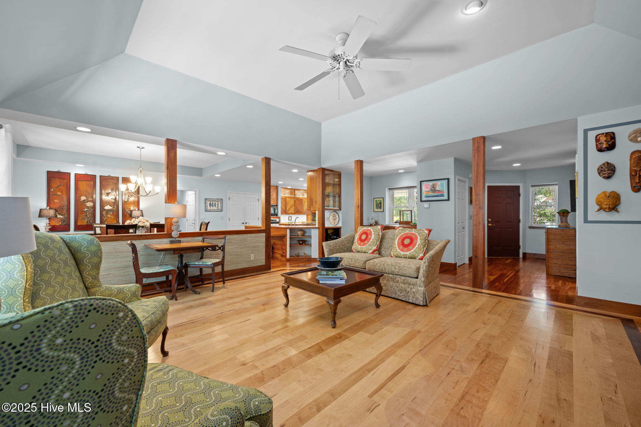 1875 Acorn Drive